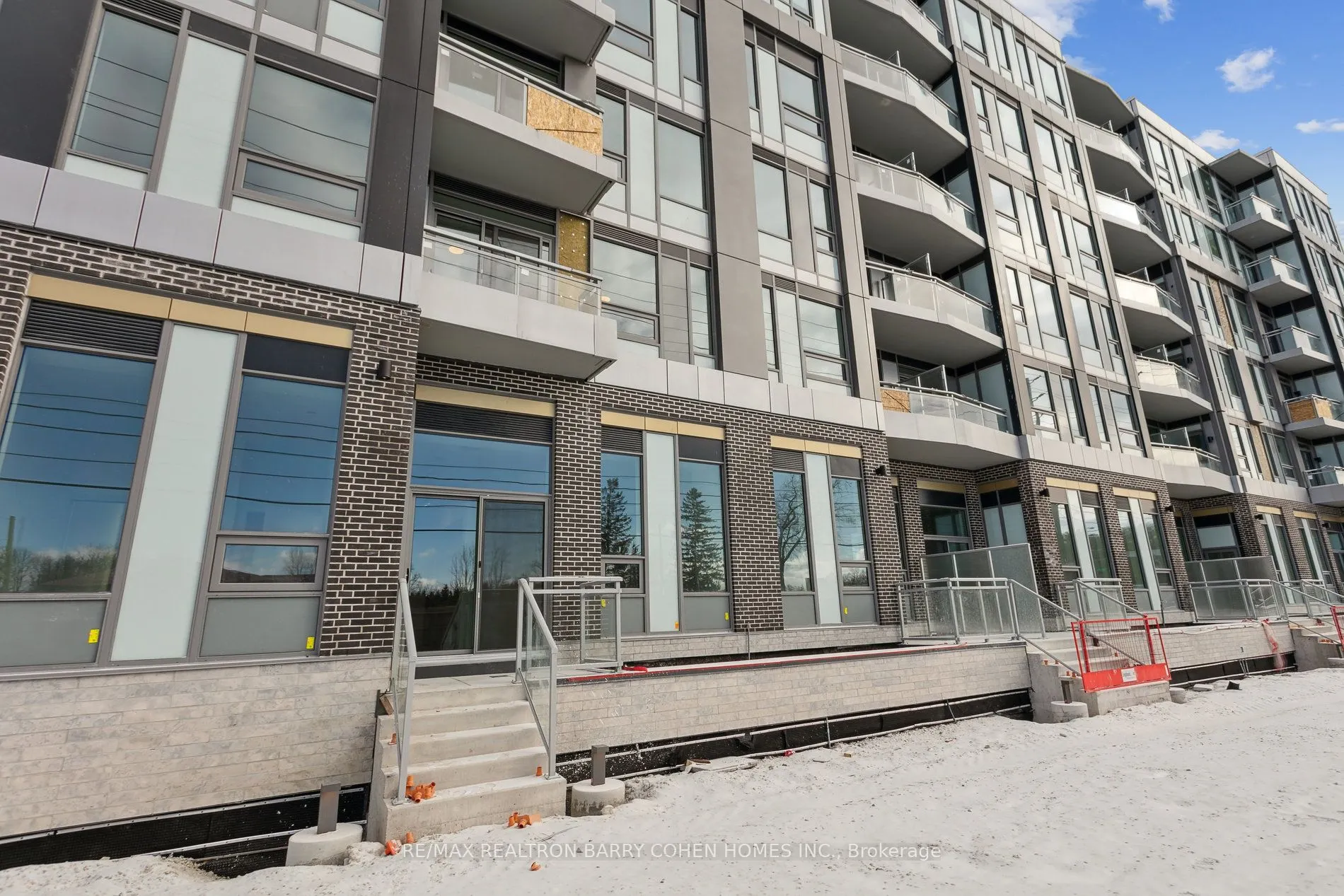 2501 Saw Whet Blvd, #127