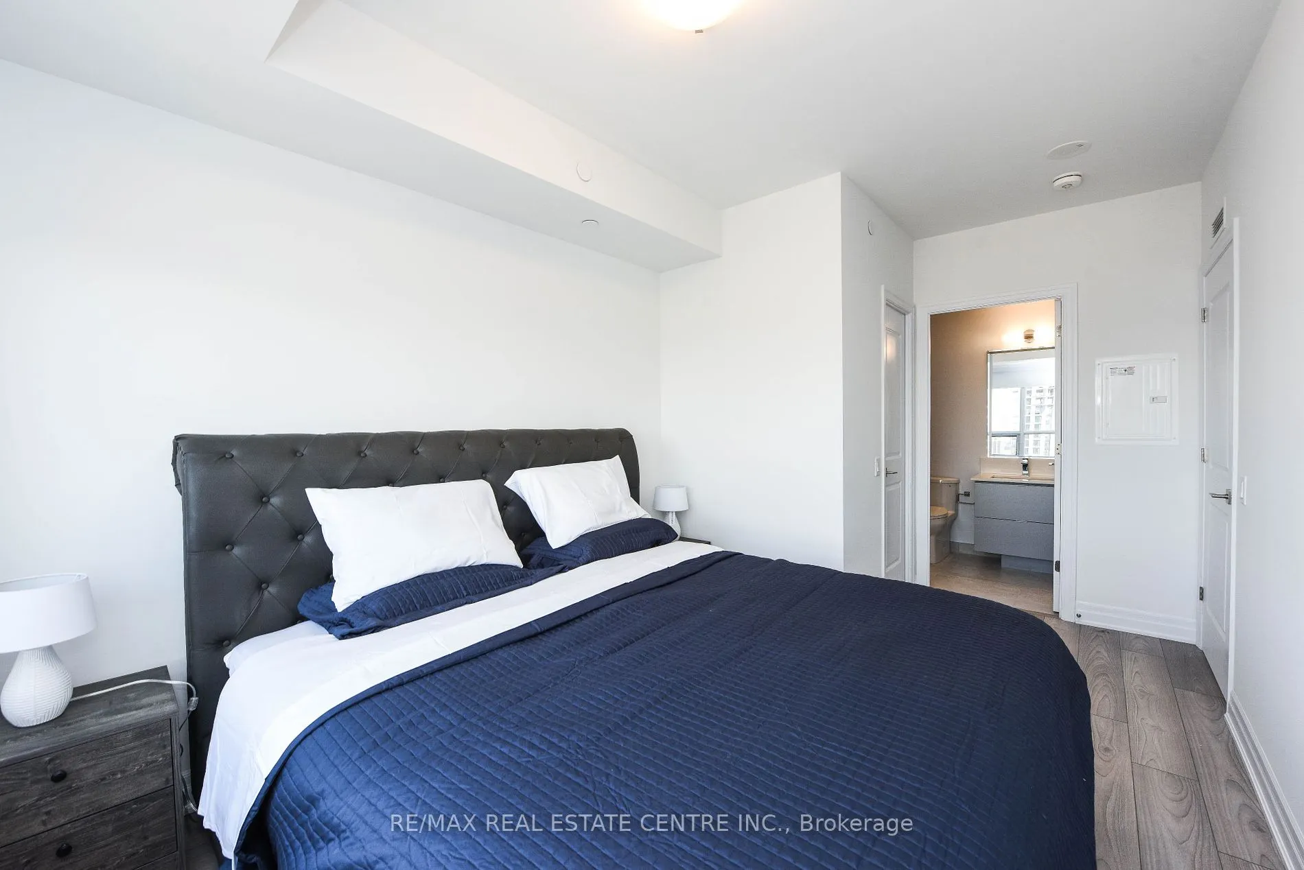 36 Elm Dr W, #3209