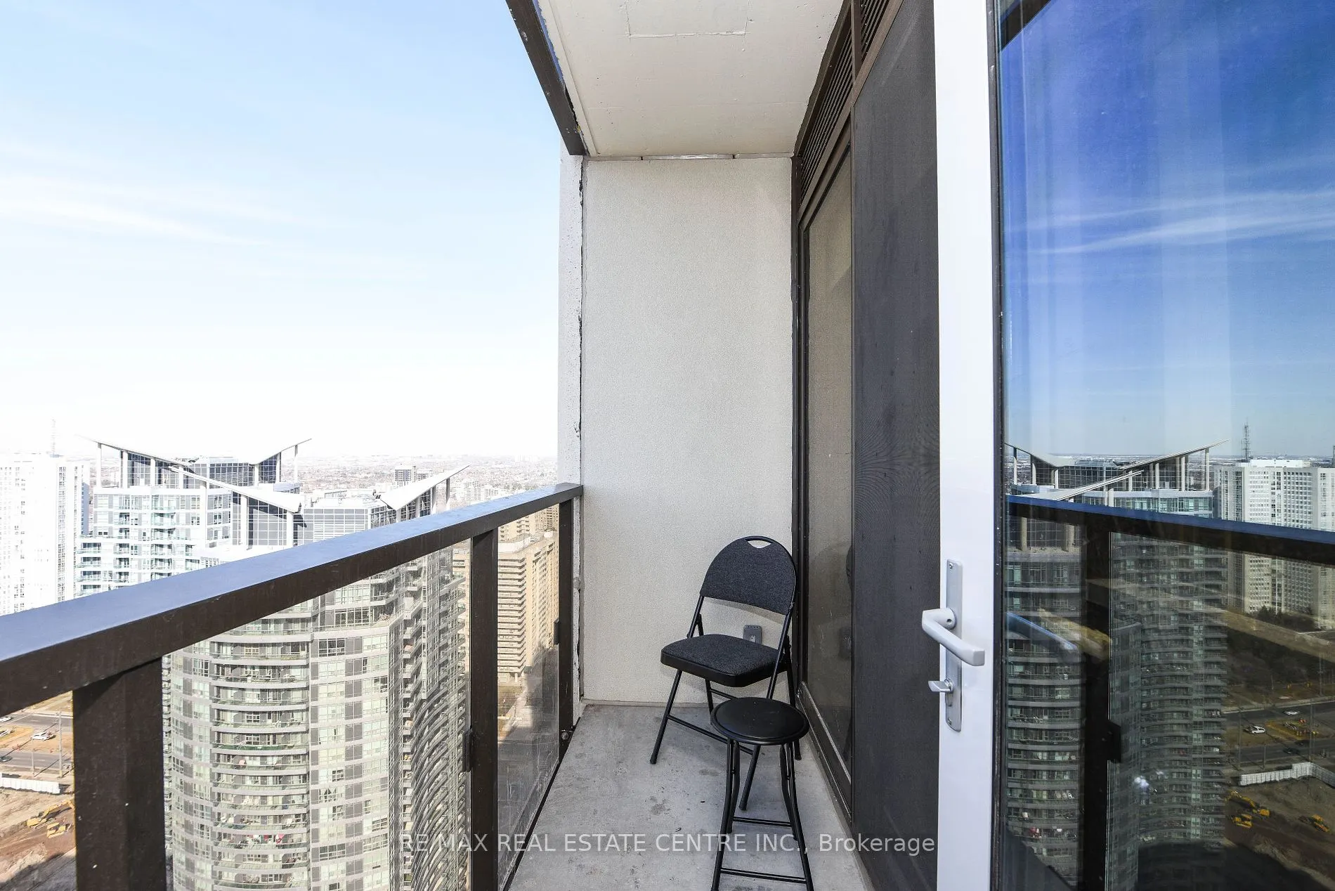 36 Elm Dr W, #3209