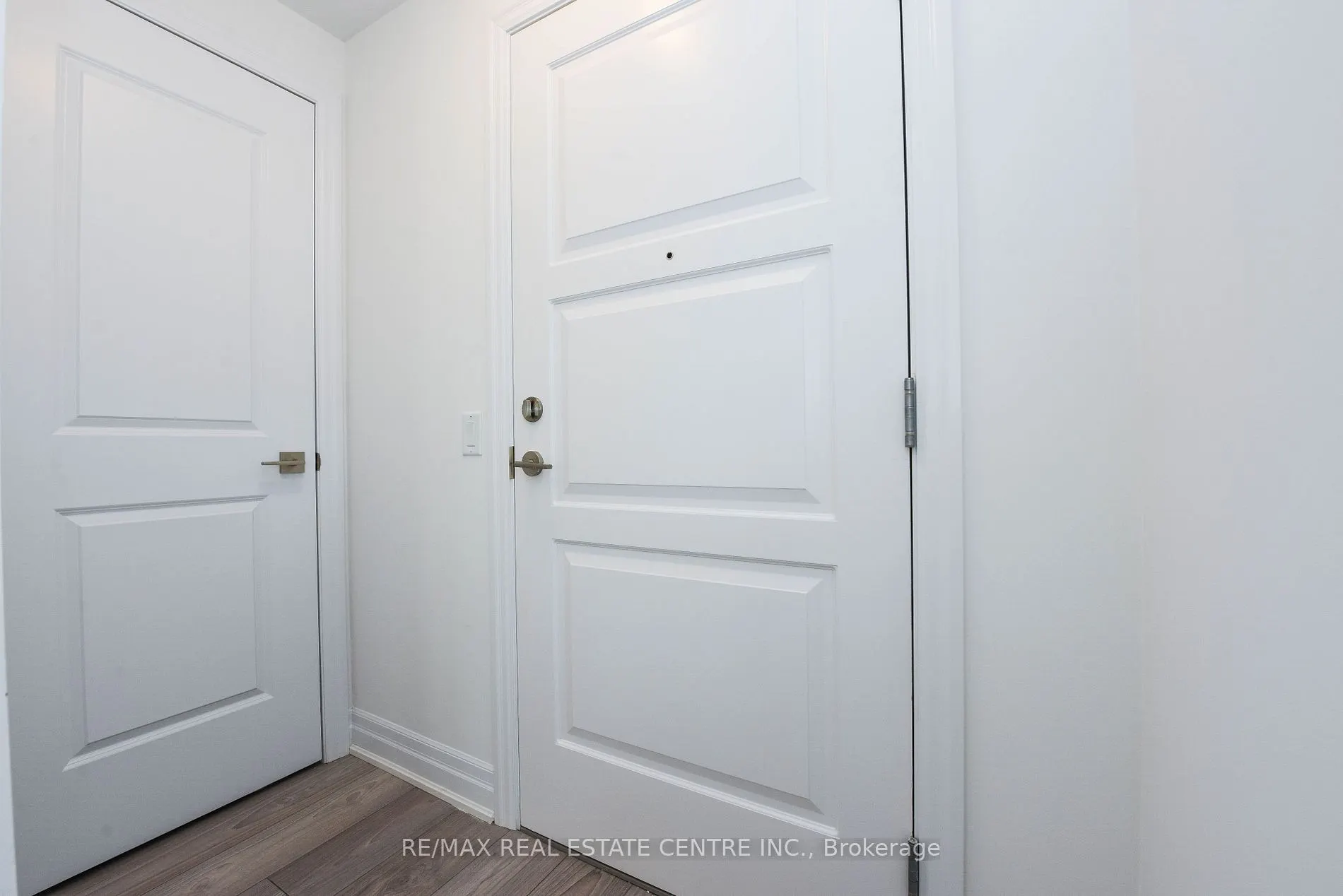 36 Elm Dr W, #3209
