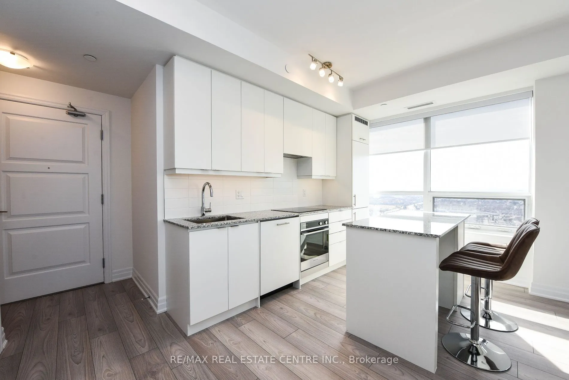 36 Elm Dr W, #3209