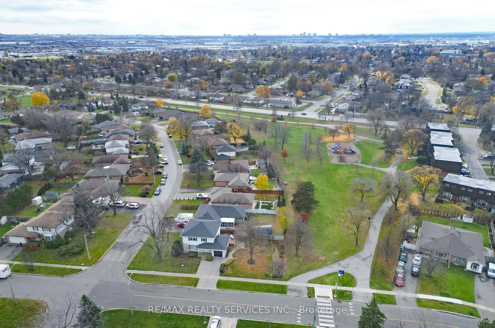 47 Durham Cres