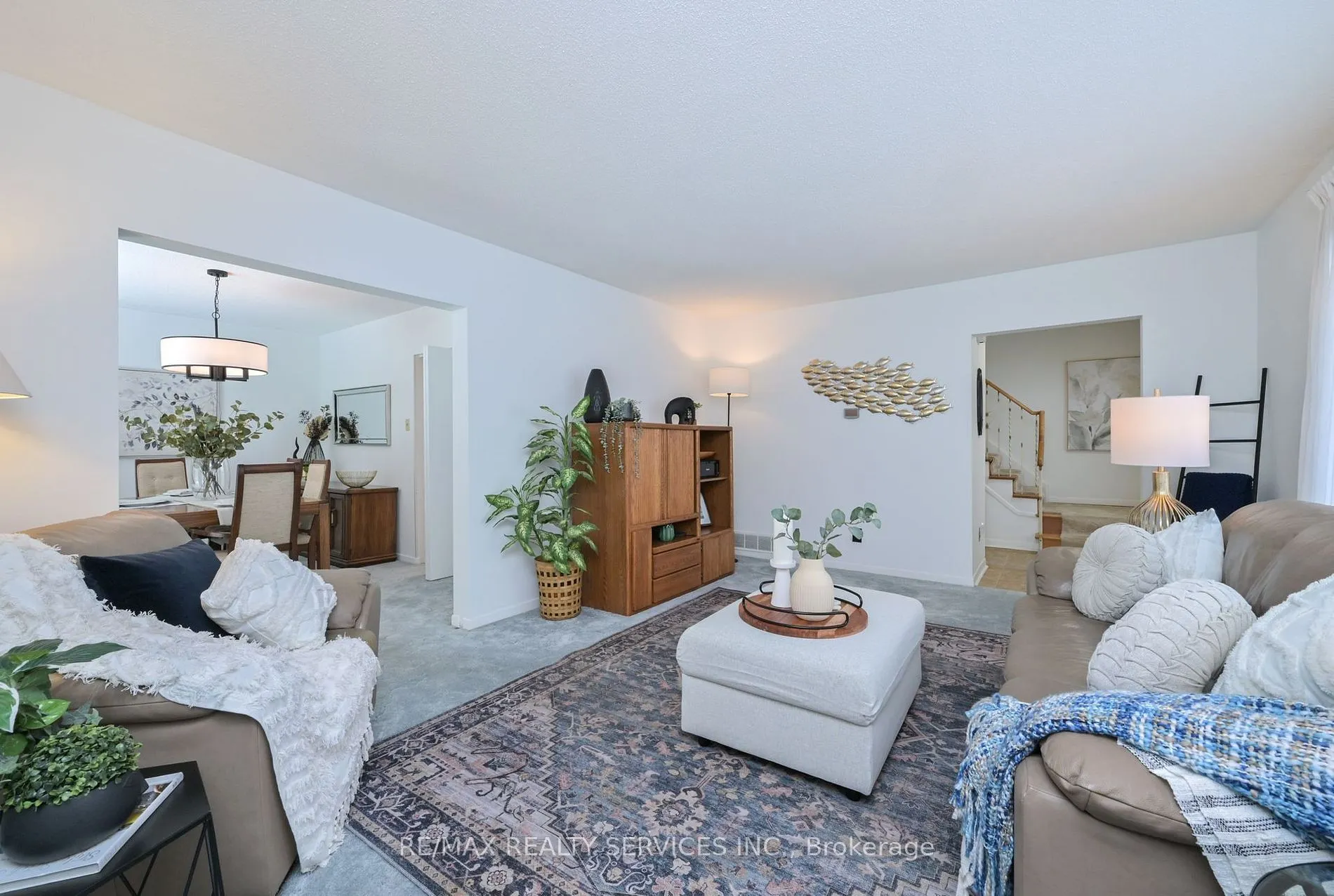 47 Durham Cres