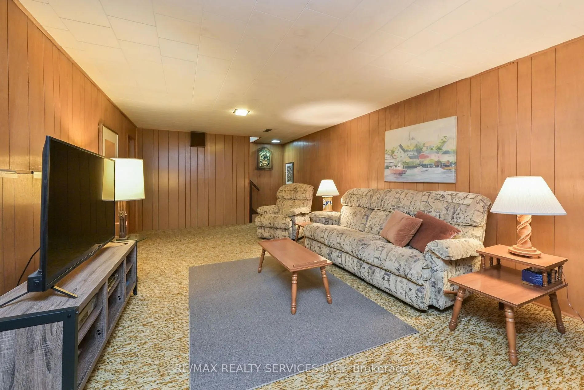 47 Durham Cres