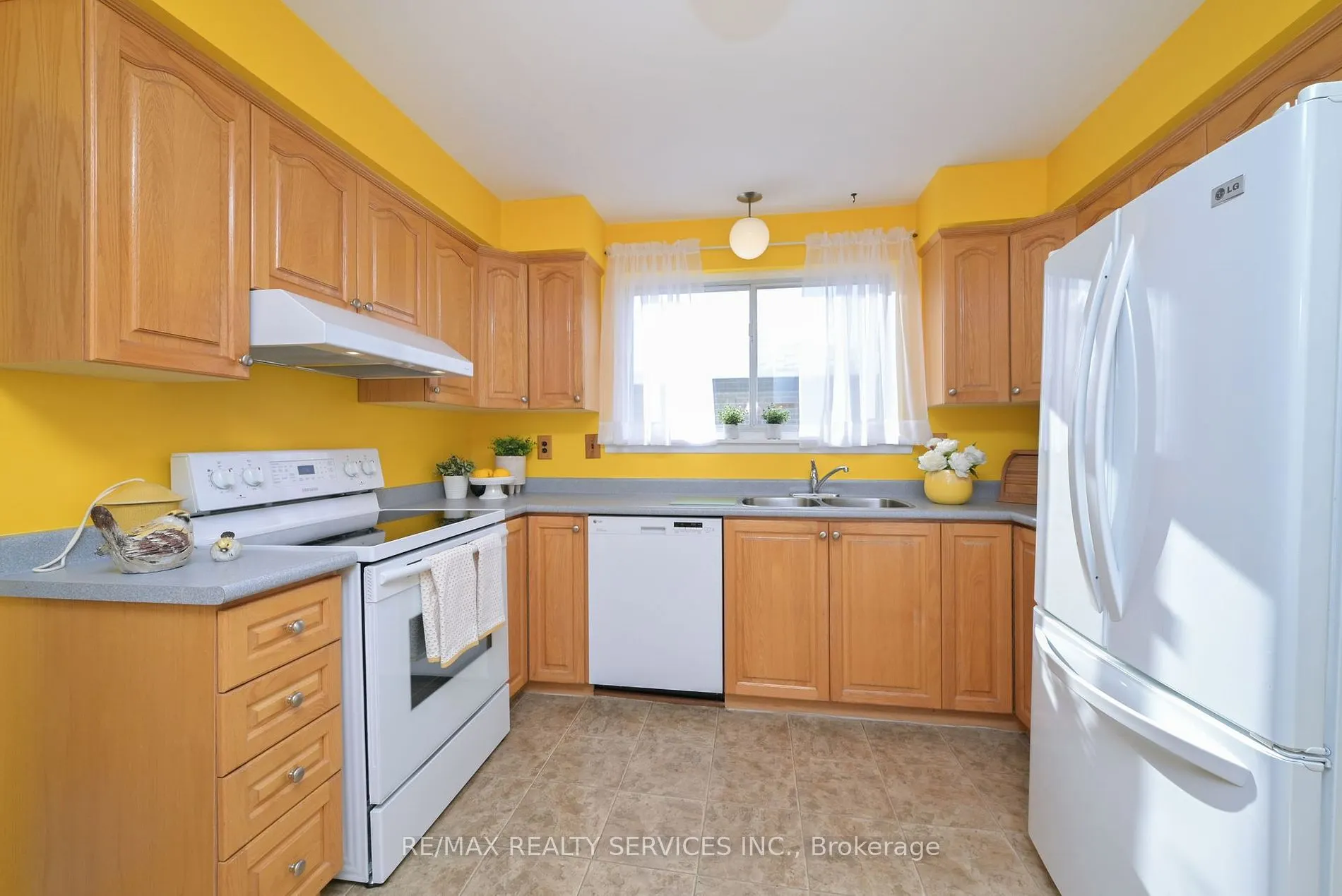 47 Durham Cres
