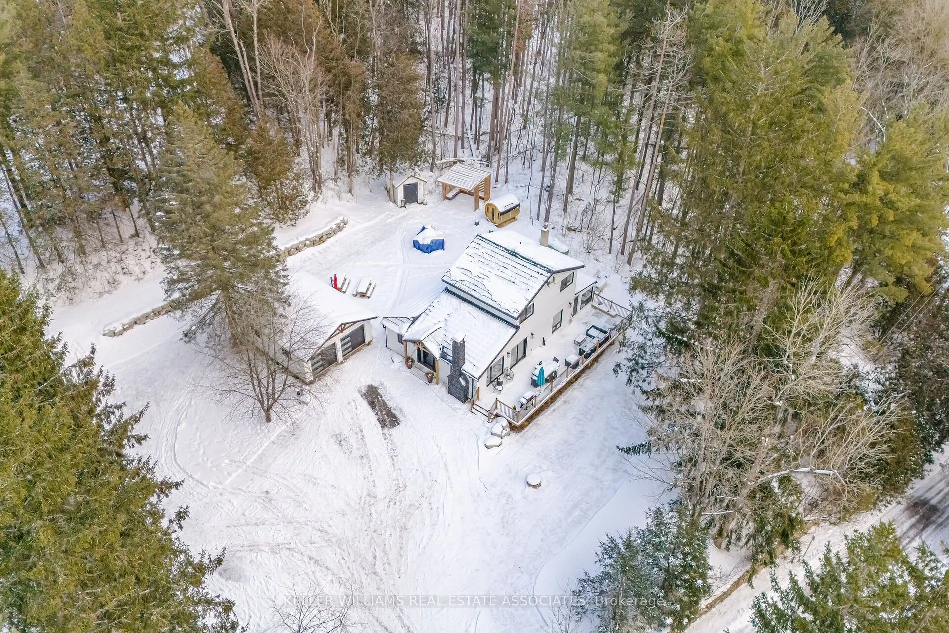 57 King St S
