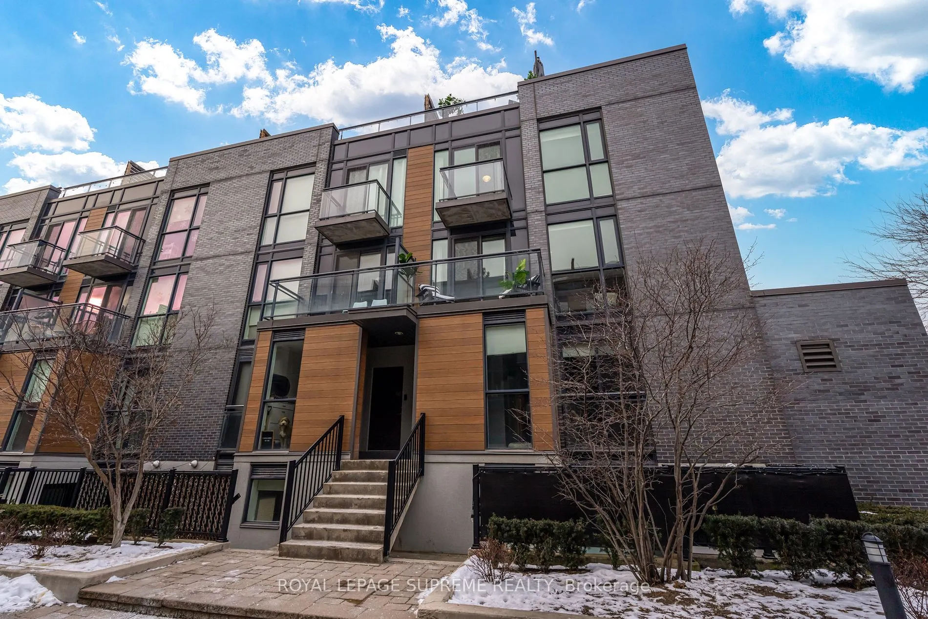 5 Sousa Mendes St, #503