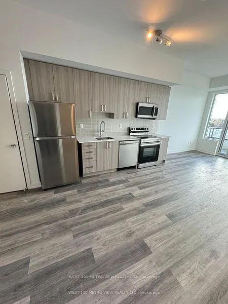 859 The Queensway, #710