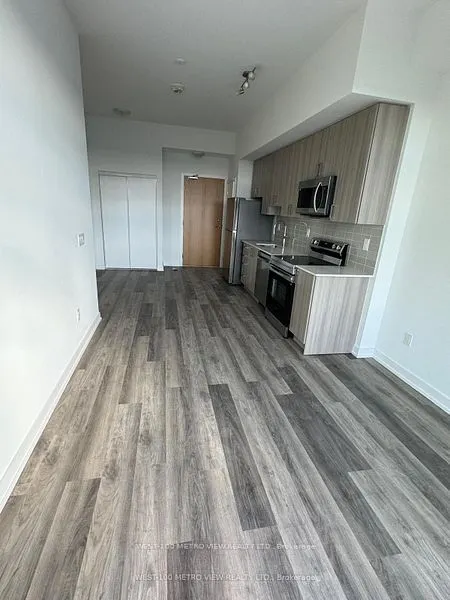 859 The Queensway, #710