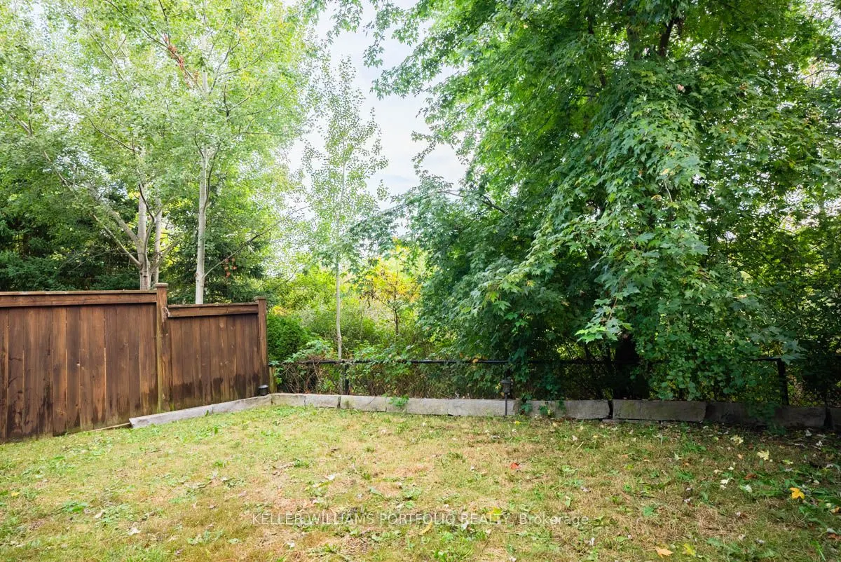 3122 Cardross Crt