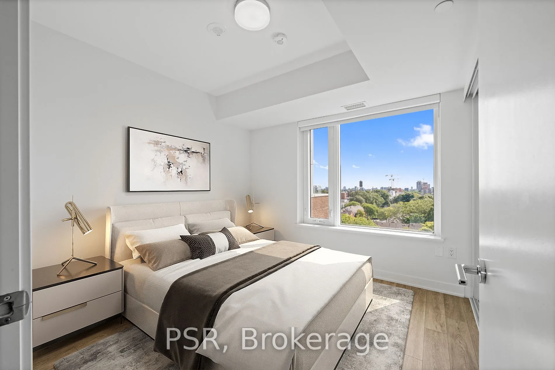 299 Campbell Ave, #819