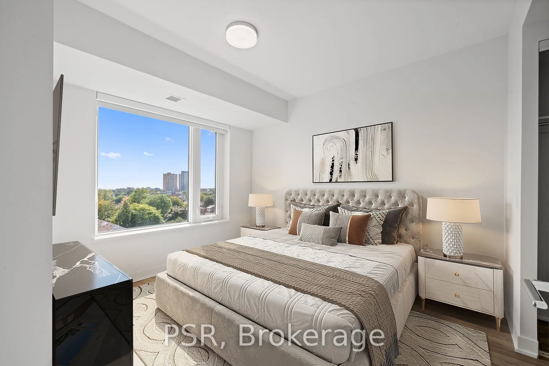 299 Campbell Ave, #819
