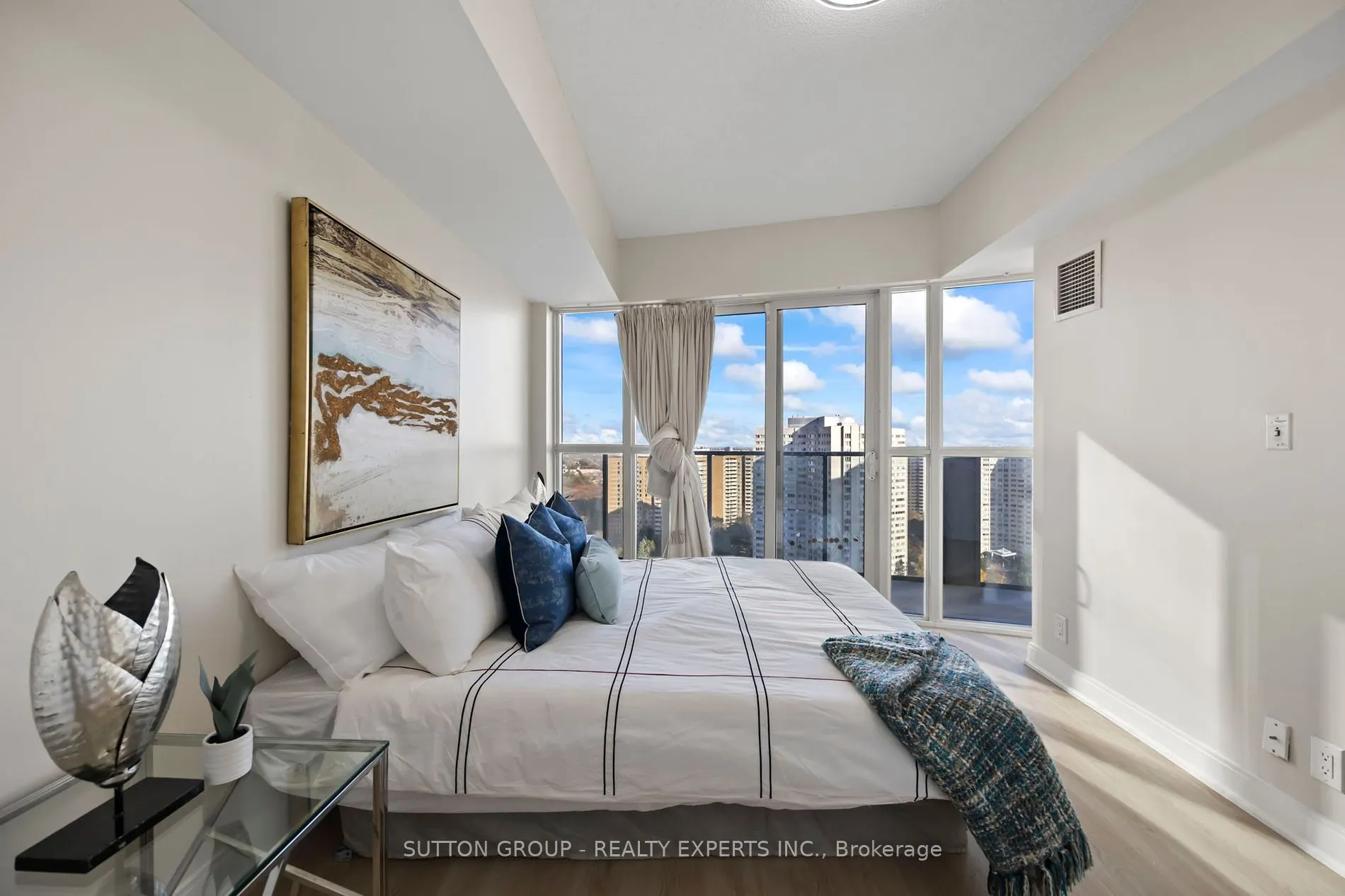 60 Absolute Ave, #1901