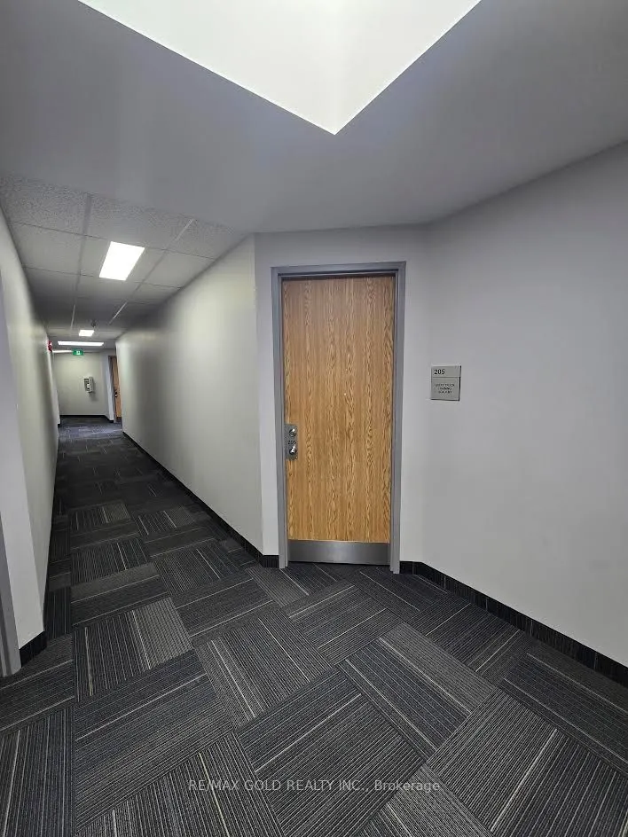 6705 Tomken Rd, #205