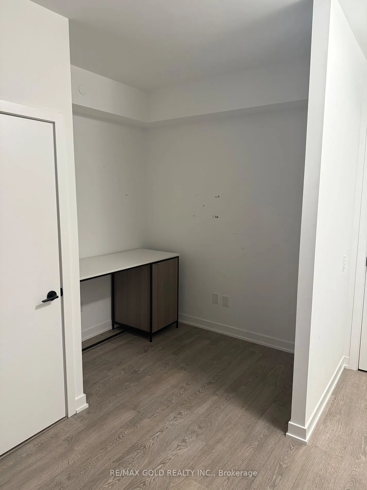 220 Missinnihe Way, #1103