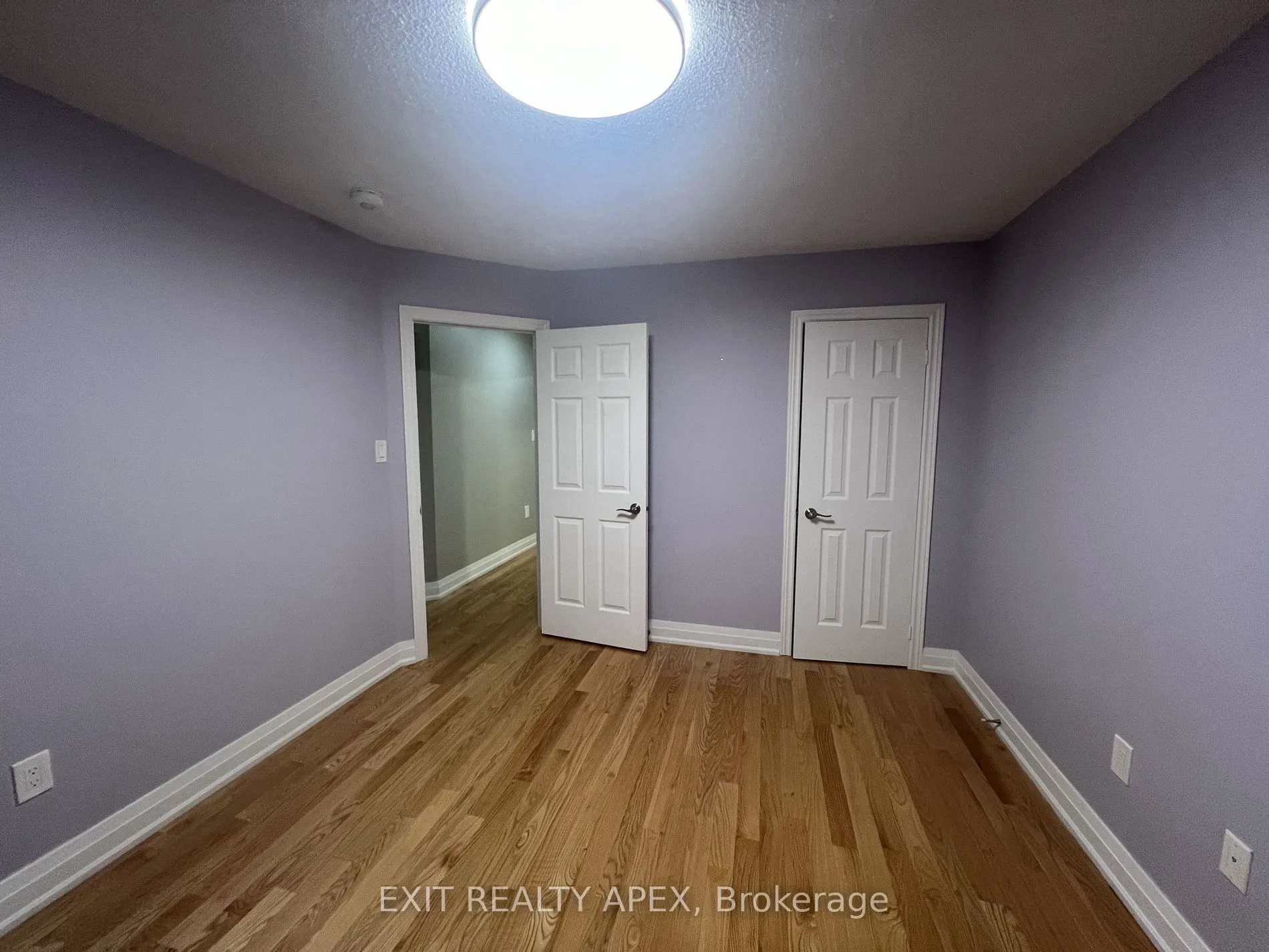 5846 Terrapark Tr W