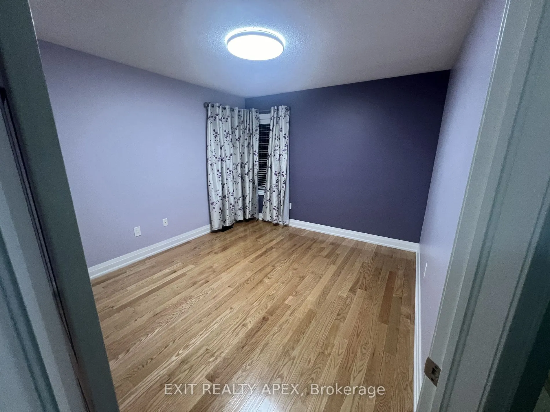 5846 Terrapark Tr W