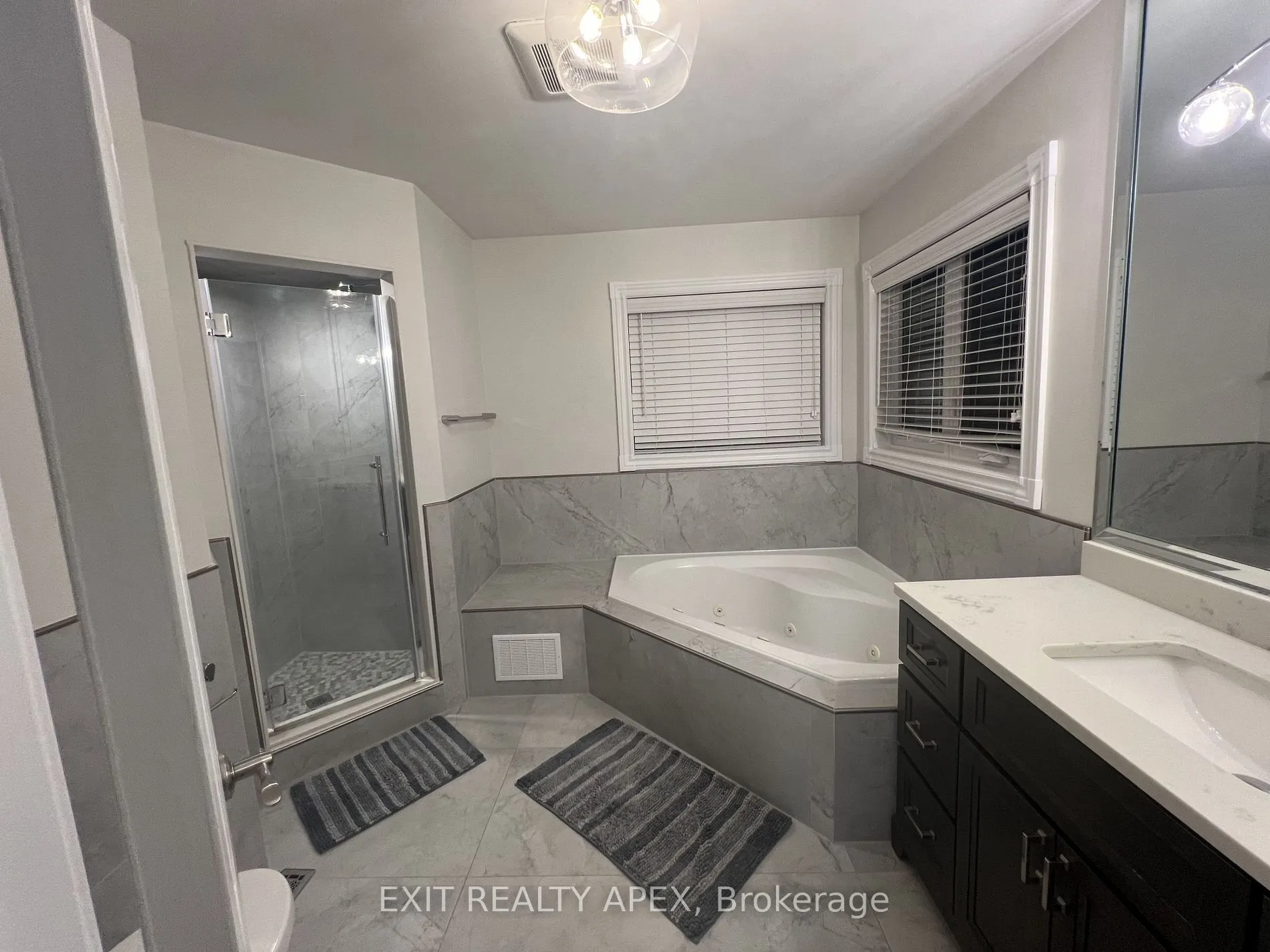 5846 Terrapark Tr W