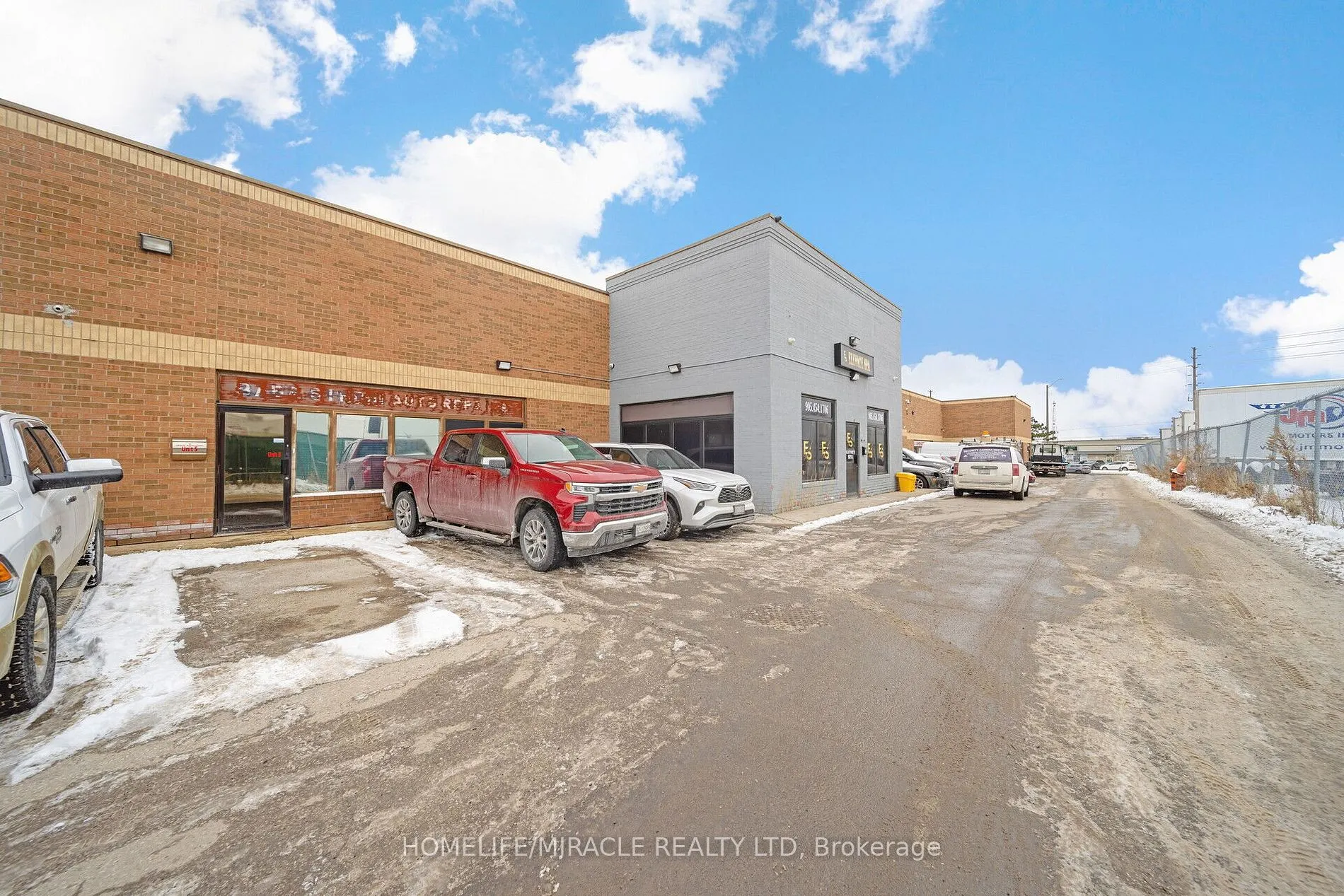 116 Orenda Road, #5