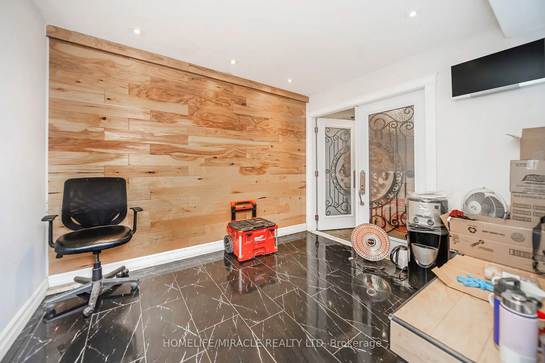 116 Orenda Road, #5