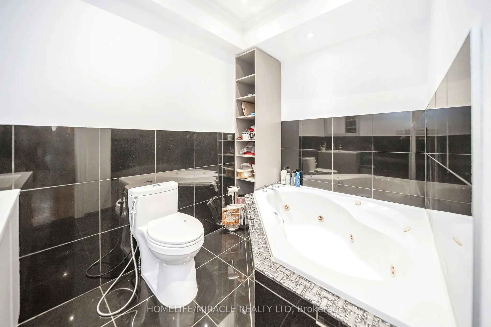 116 Orenda Road, #5