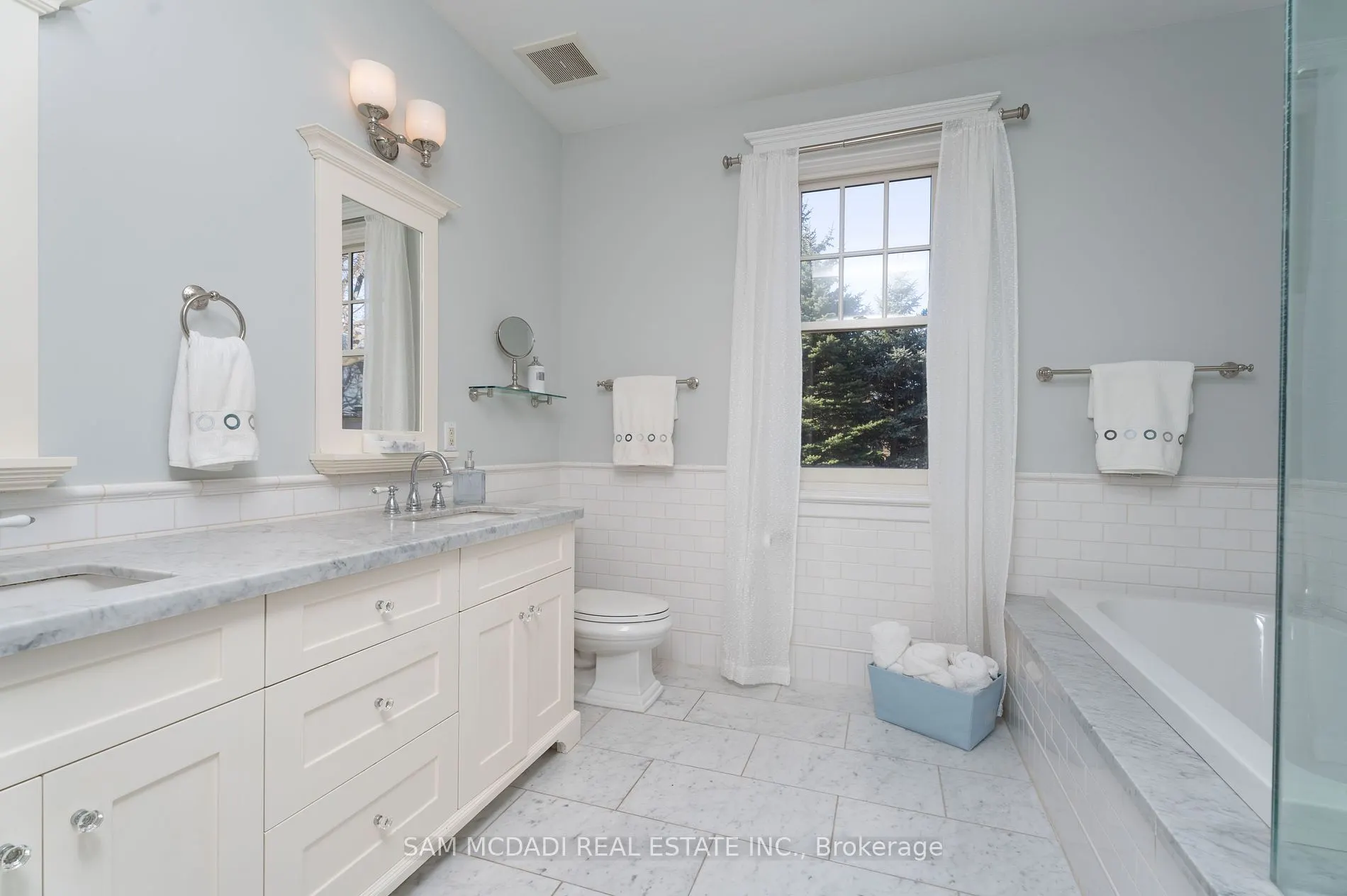 80 Cox Dr