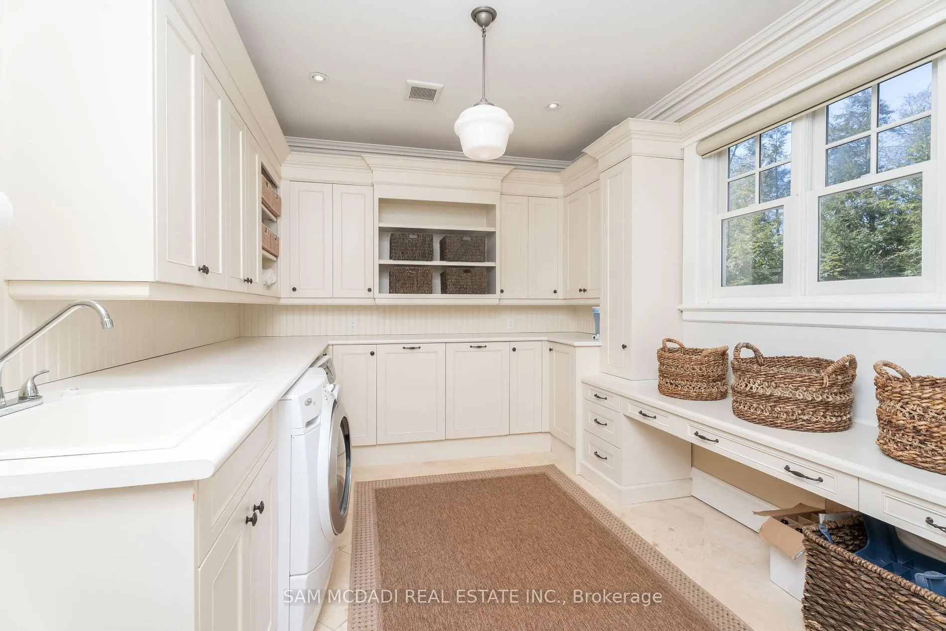 80 Cox Dr