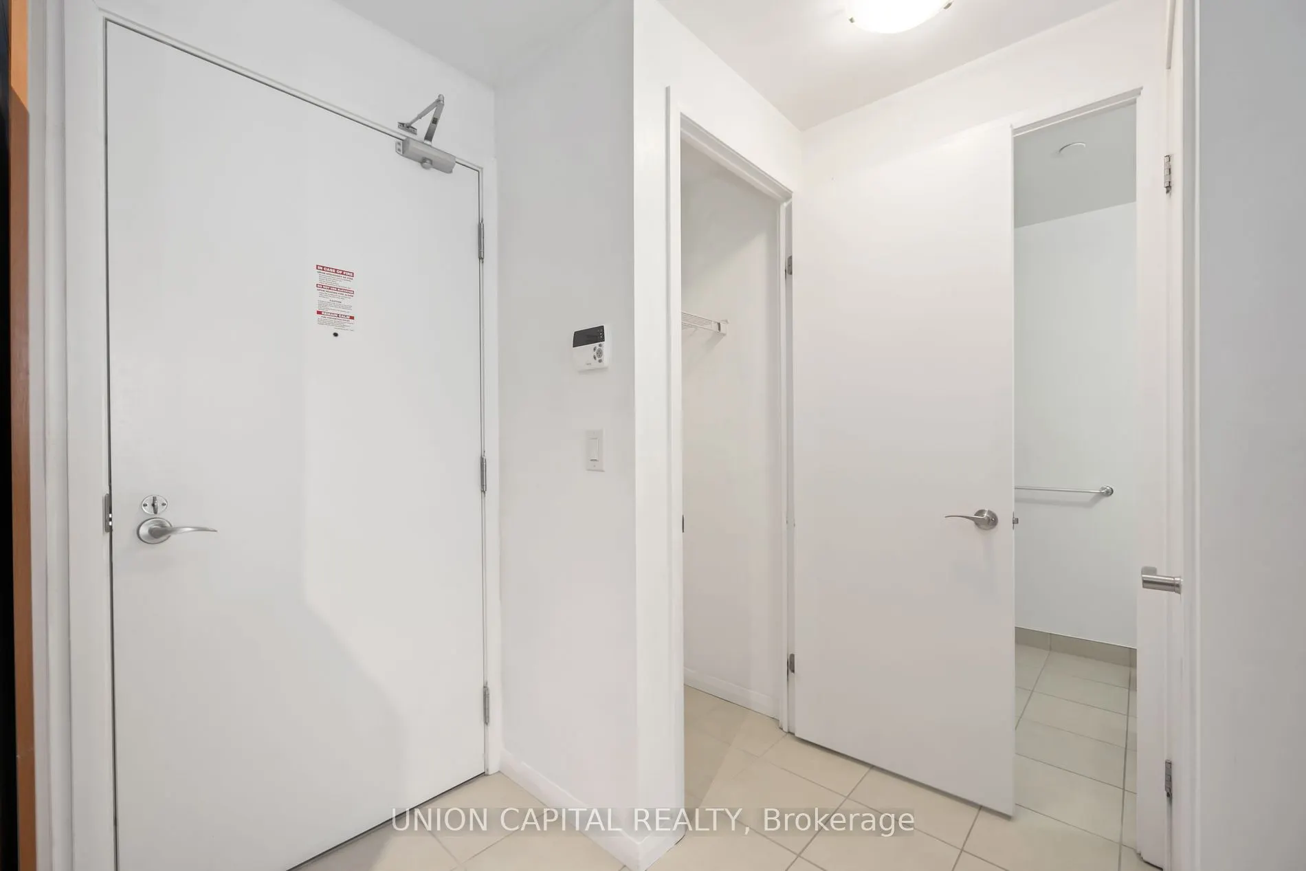 800 Lawrence Ave W, #613