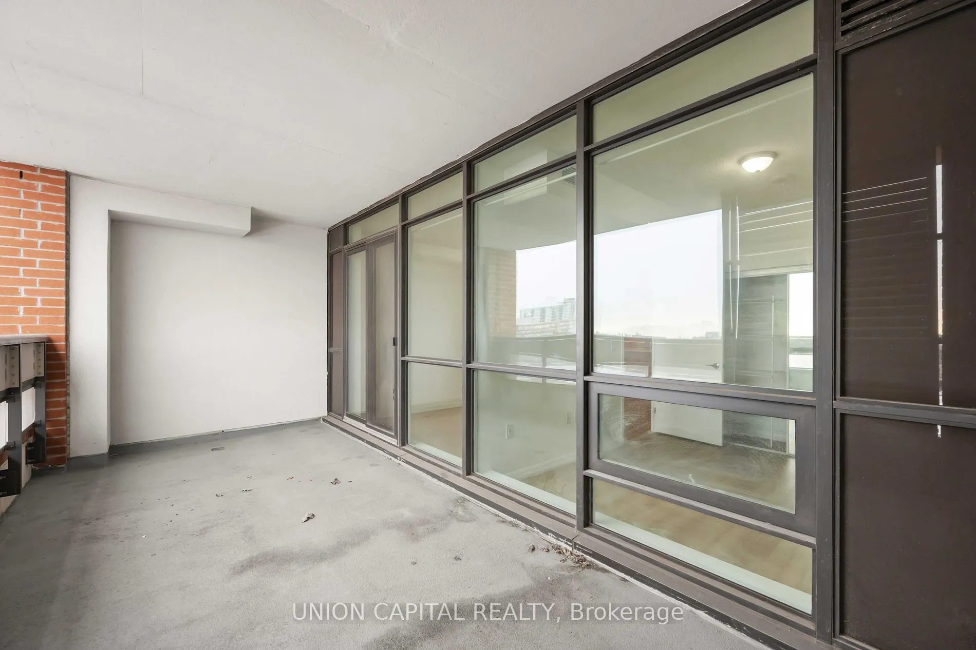 800 Lawrence Ave W, #613