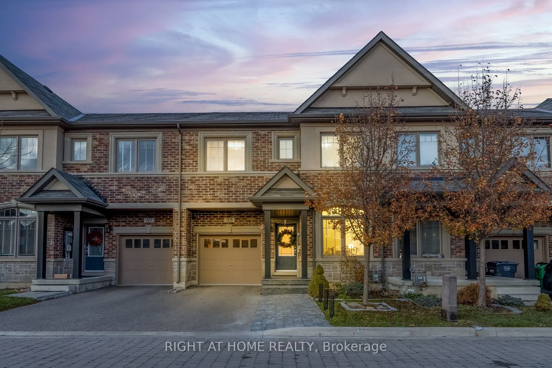 35 Oliana Way