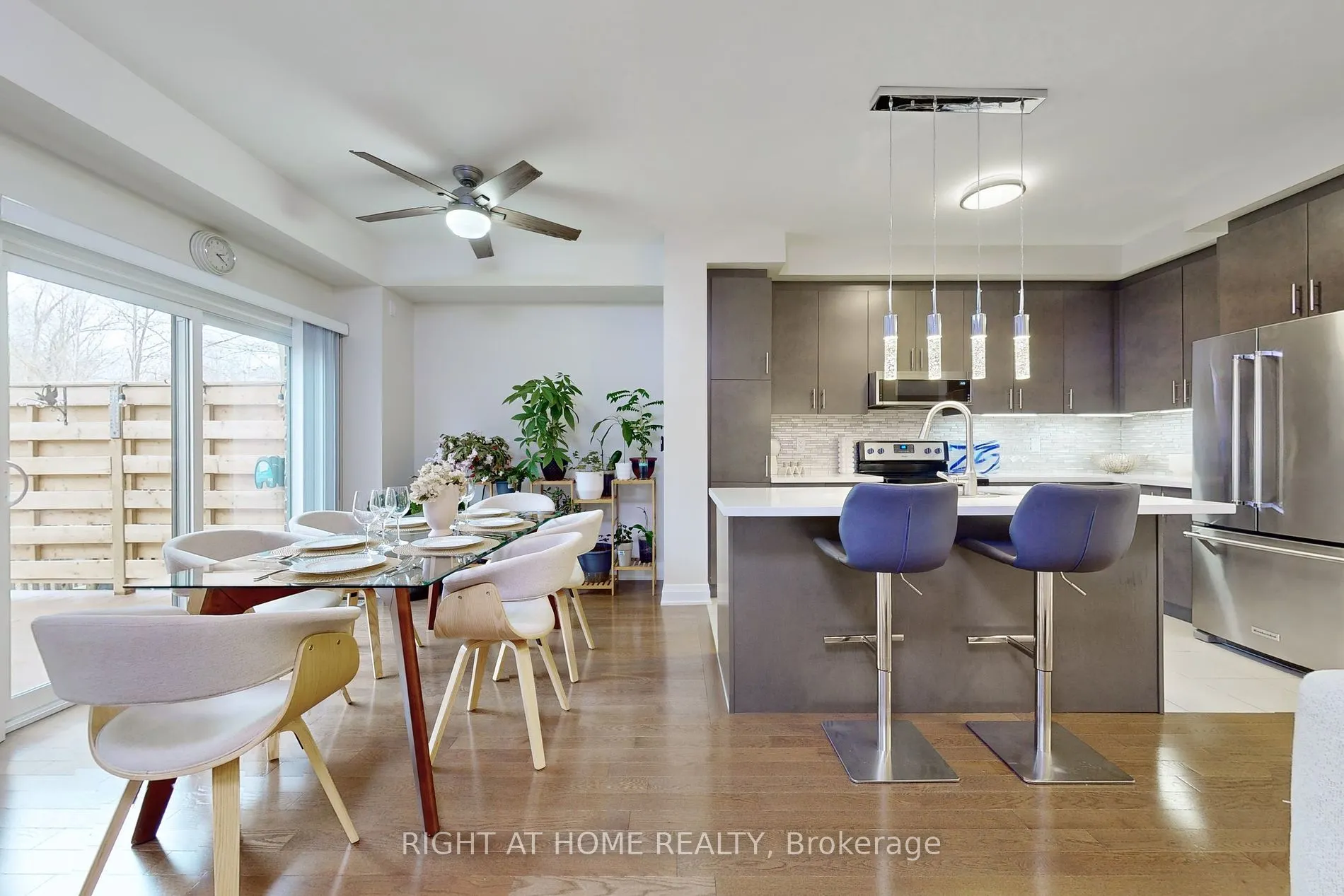 35 Oliana Way