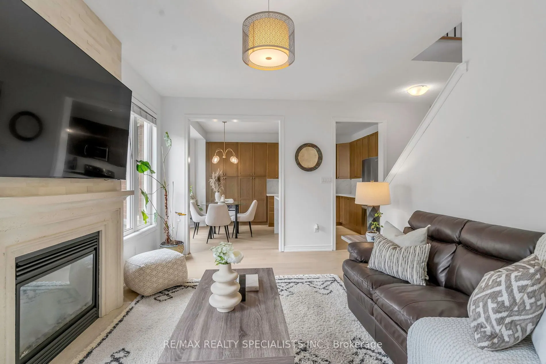 192 Giddings Cres