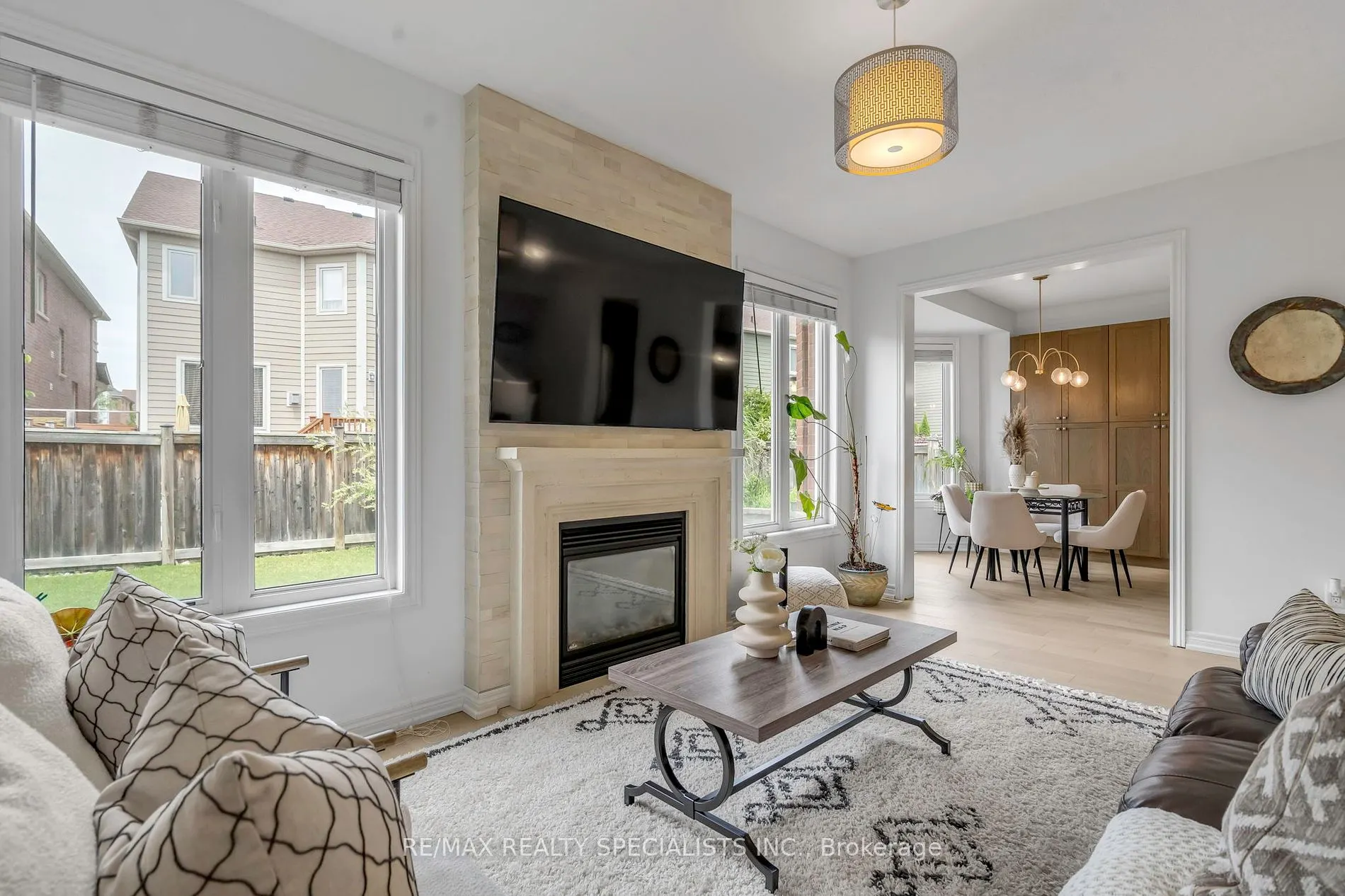 192 Giddings Cres