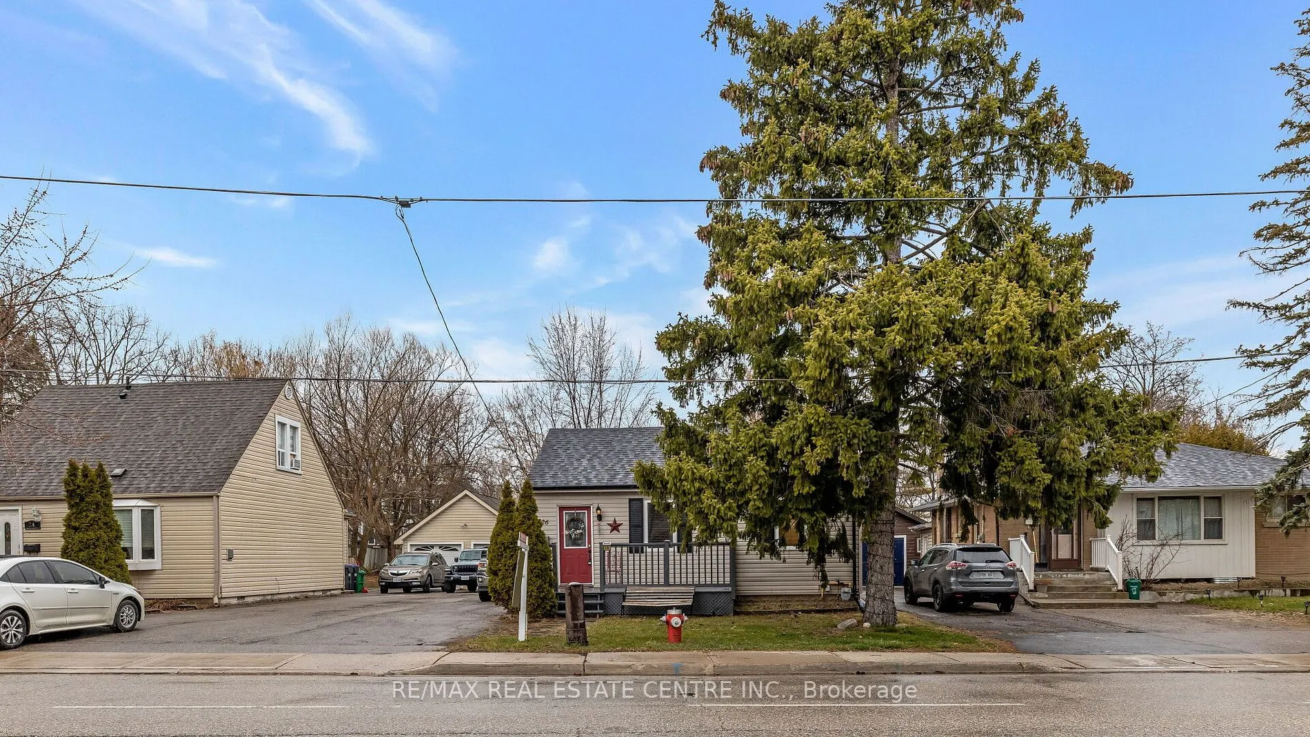 26 Clarence St