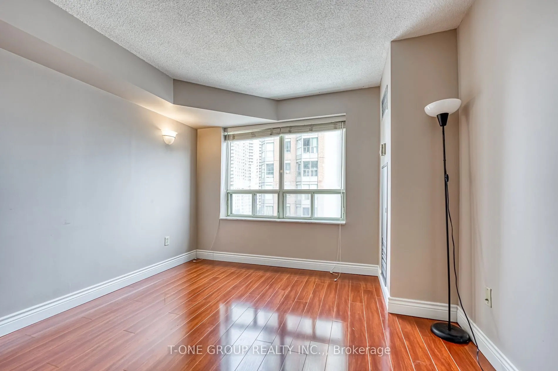 335 Webb Dr, #1109