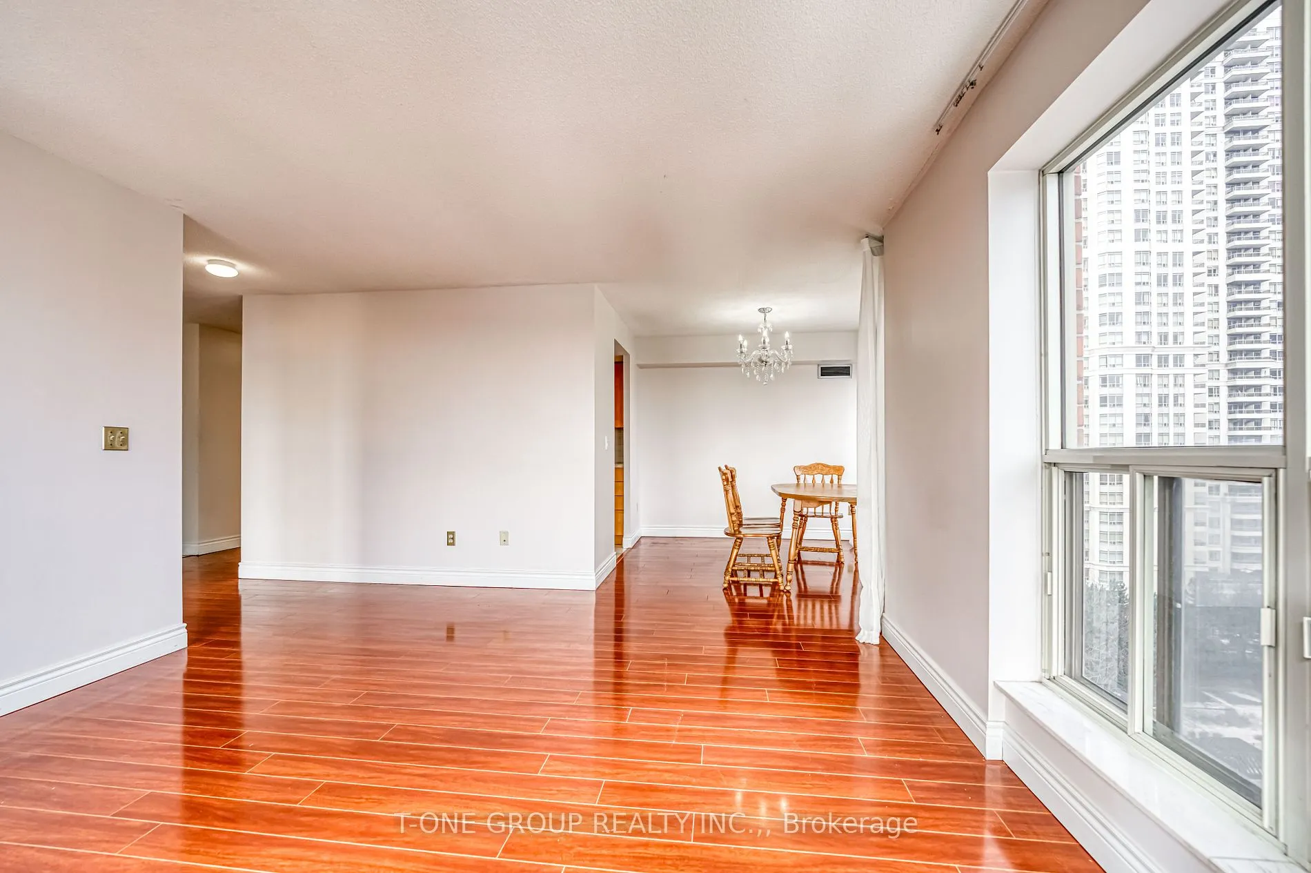 335 Webb Dr, #1109