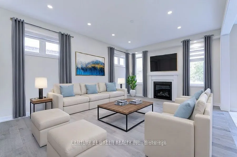 1535 Wellwood Terr