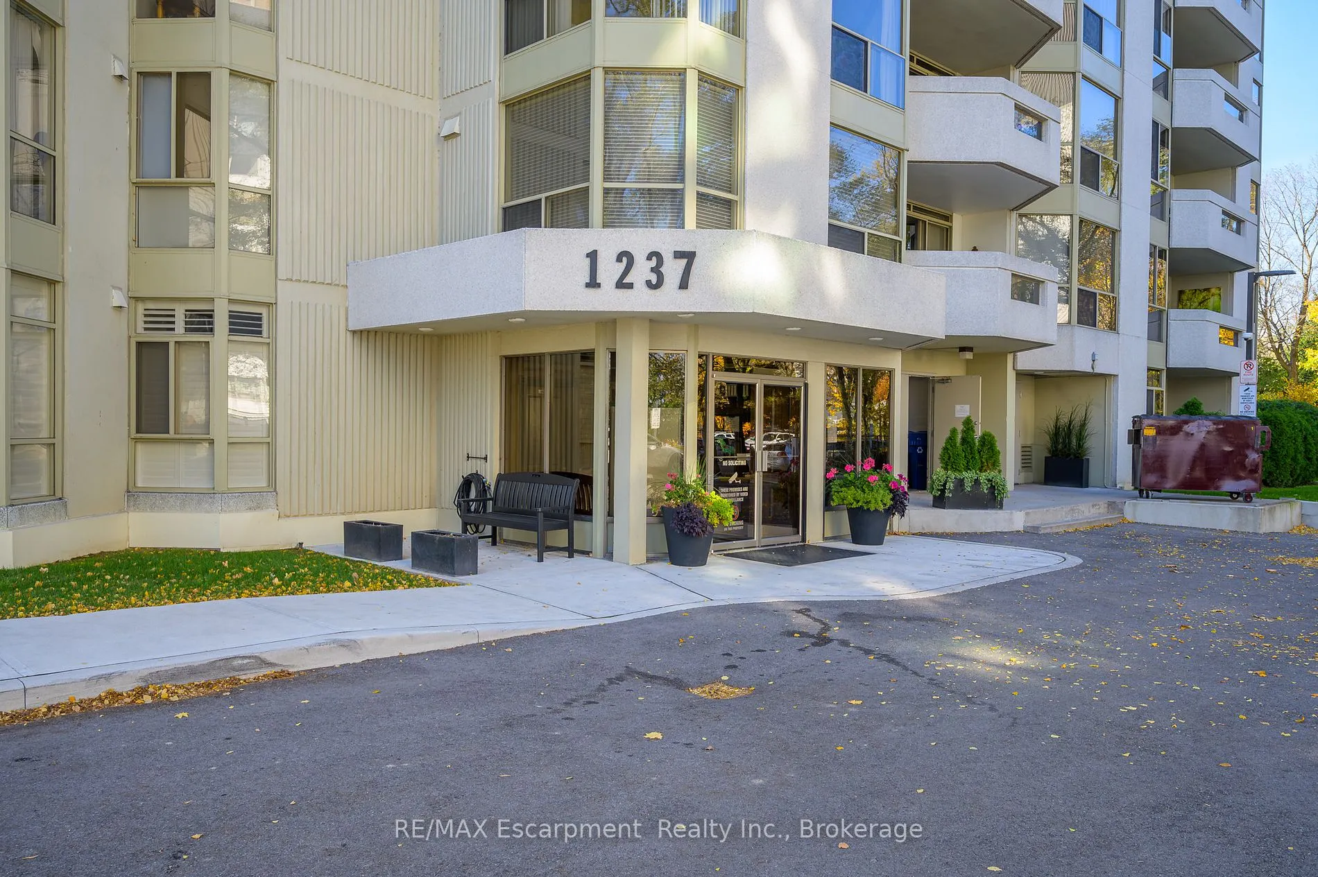 1237 North Shore Boulevard E, #301