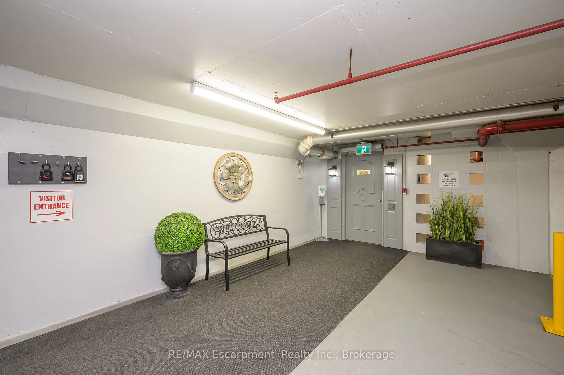 1237 North Shore Boulevard E, #301
