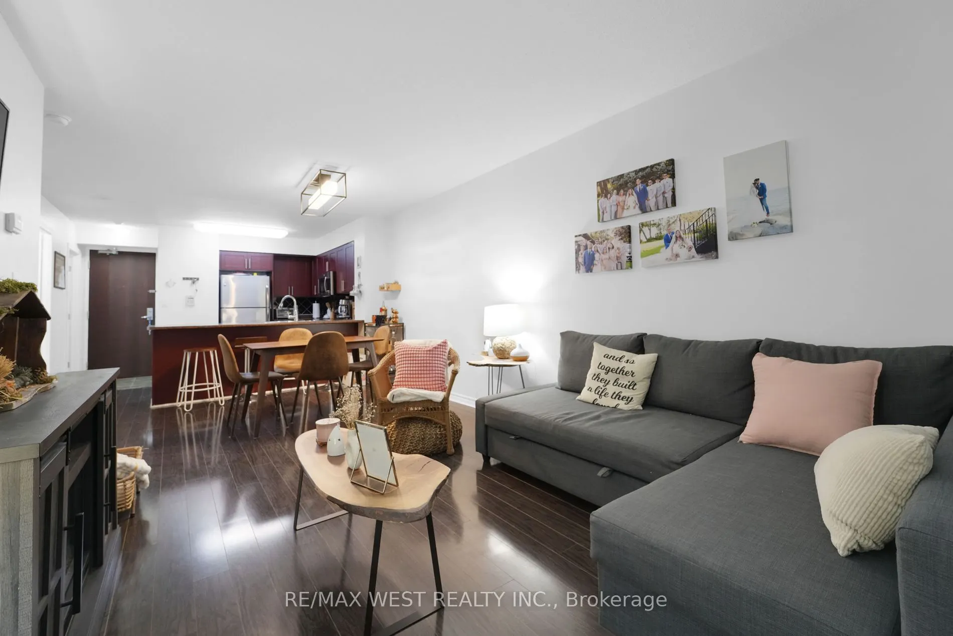 335 Rathburn Rd W, #2202