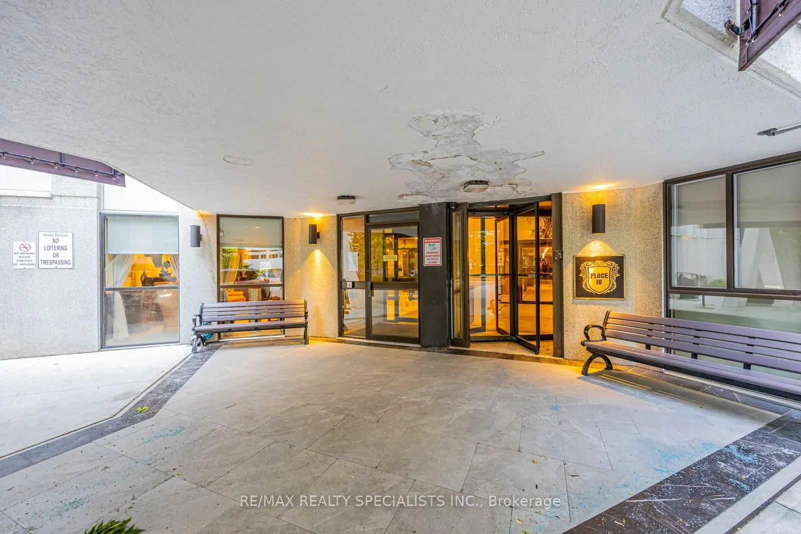 3650 Kaneff Cres, #2301