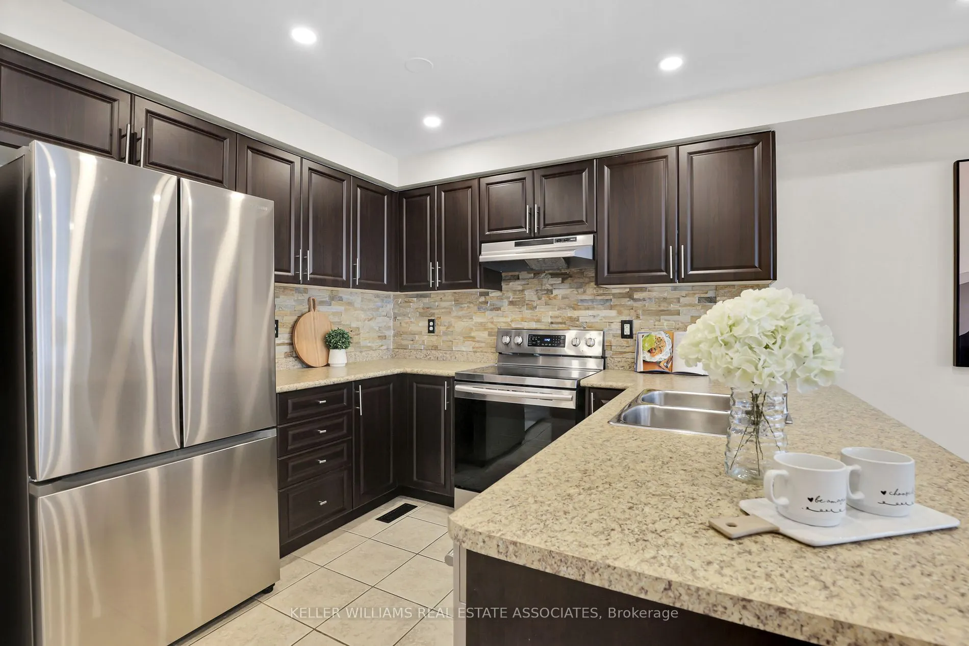 620 Ferguson Dr, #104