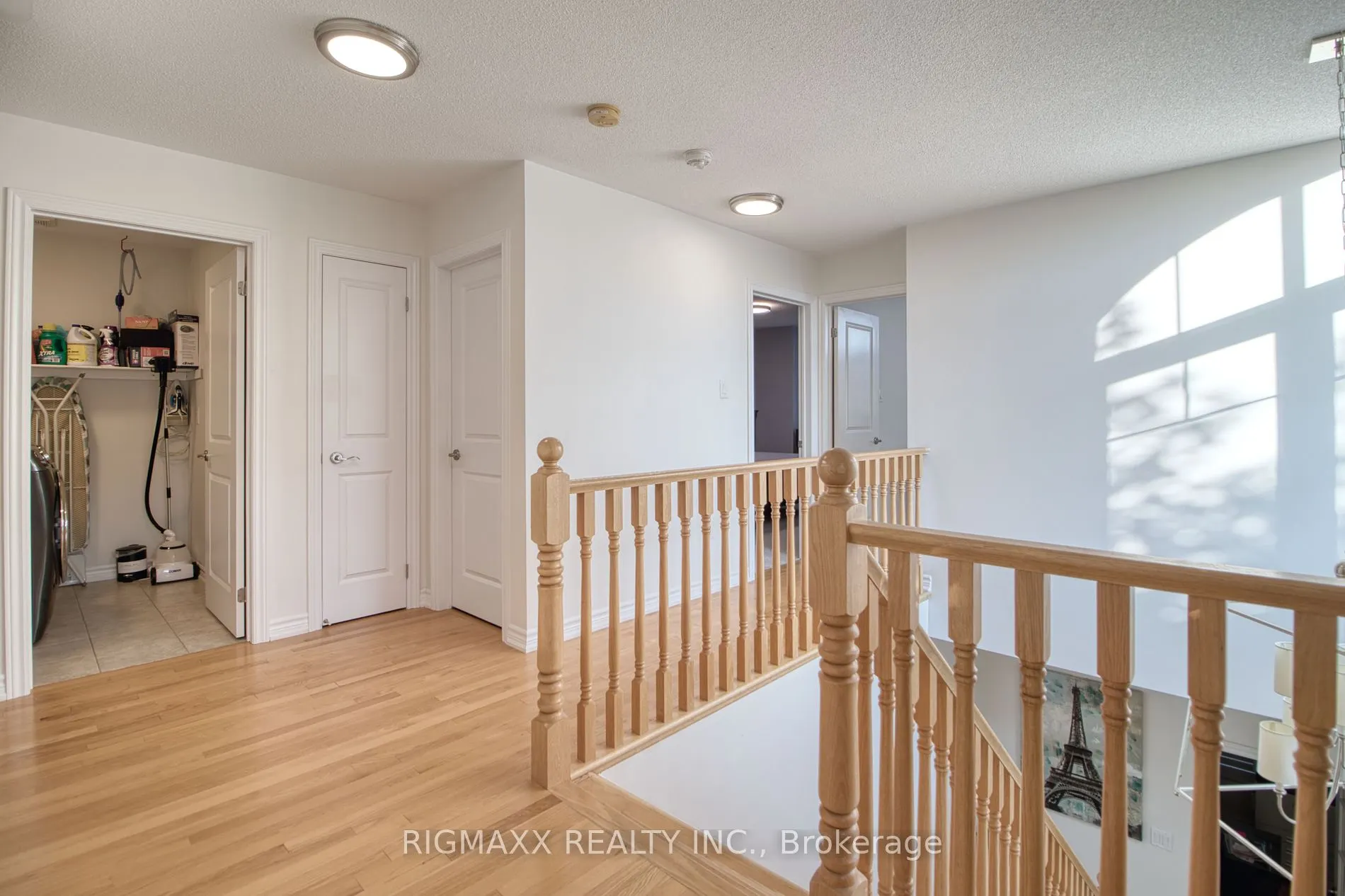 53 Lola Cres
