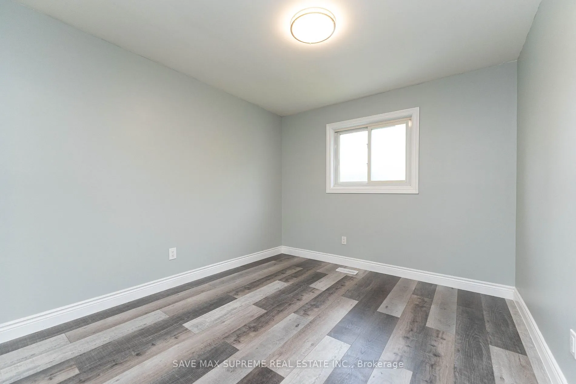 2458 Martin Crt
