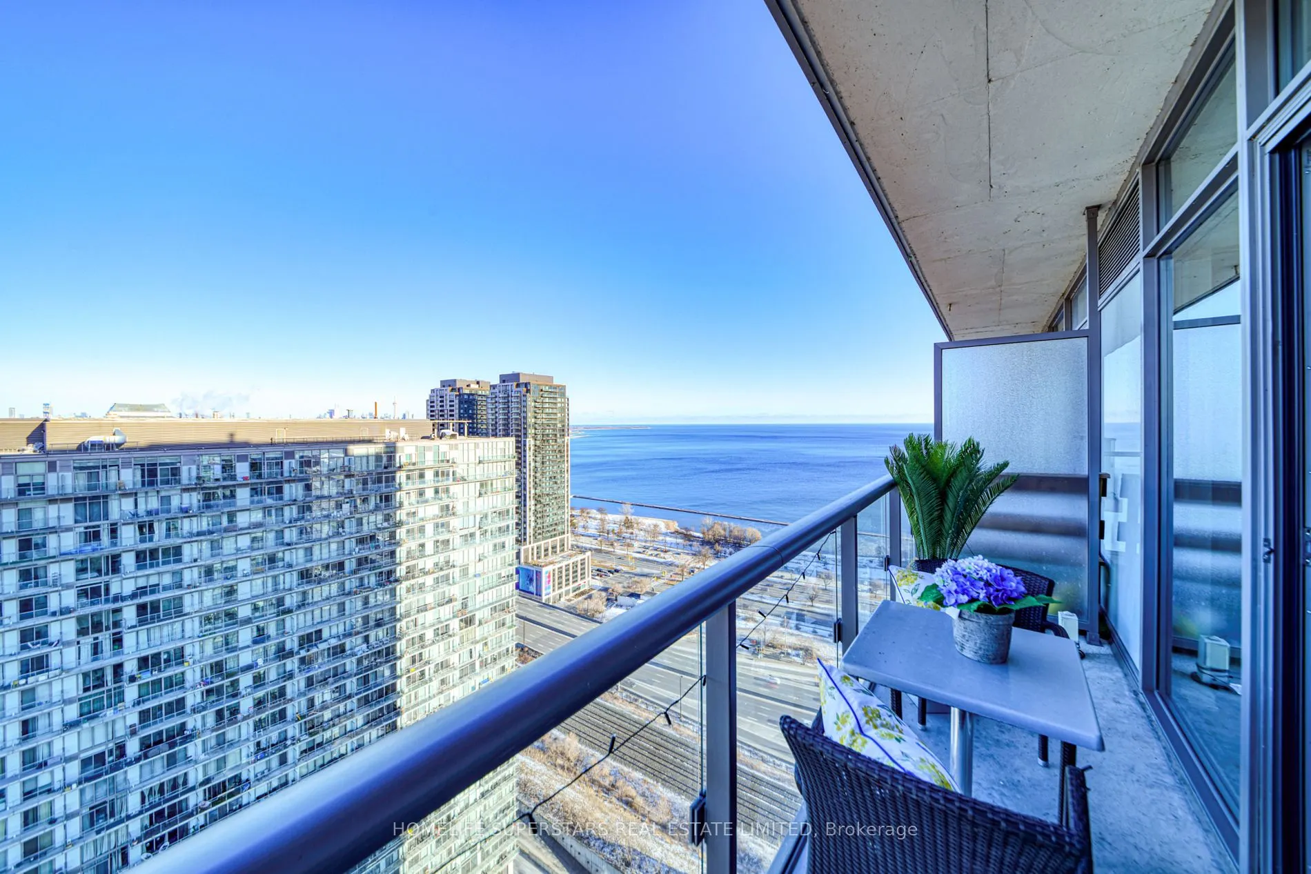 105 The Queensway Ave, #3112