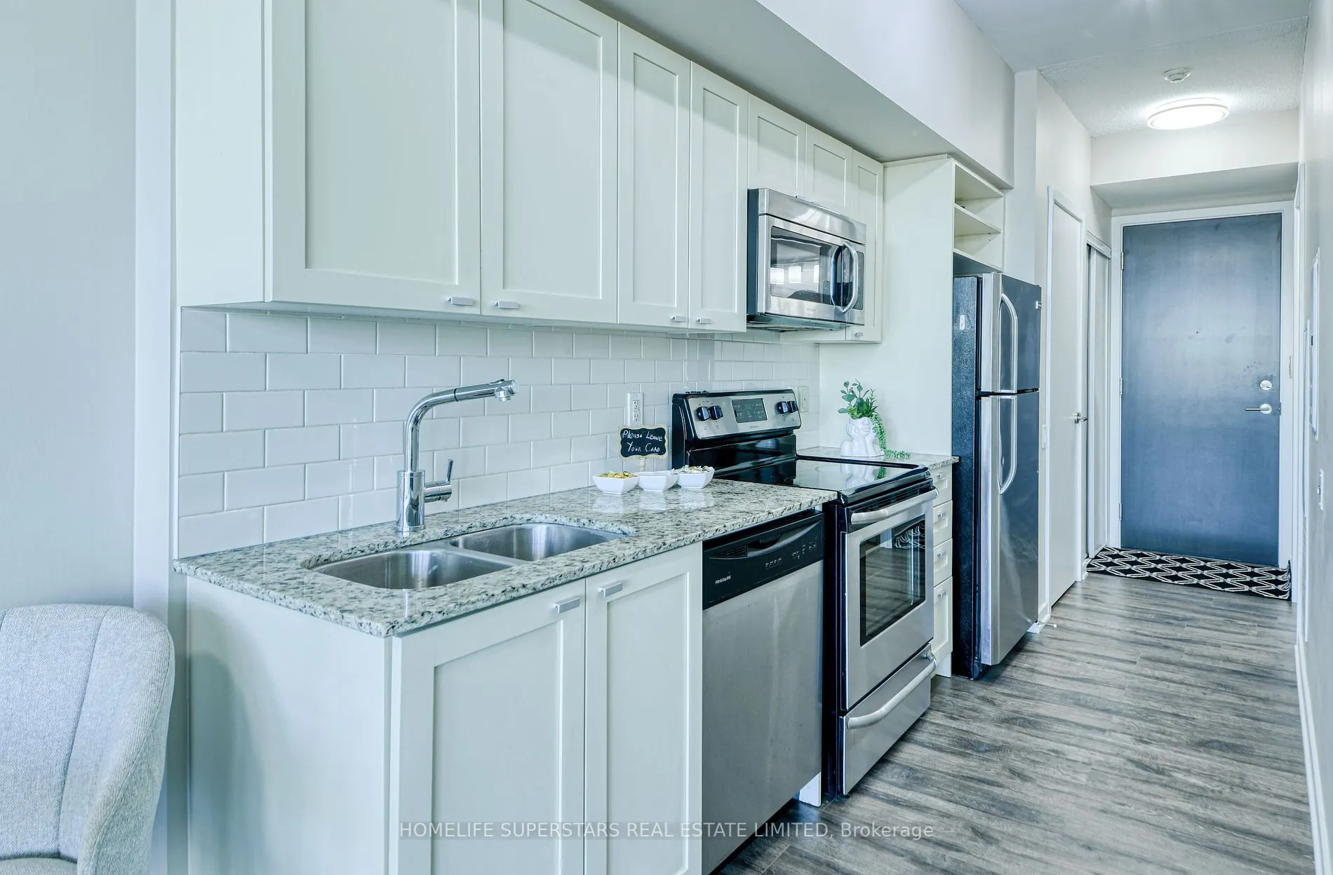 105 The Queensway Ave, #3112