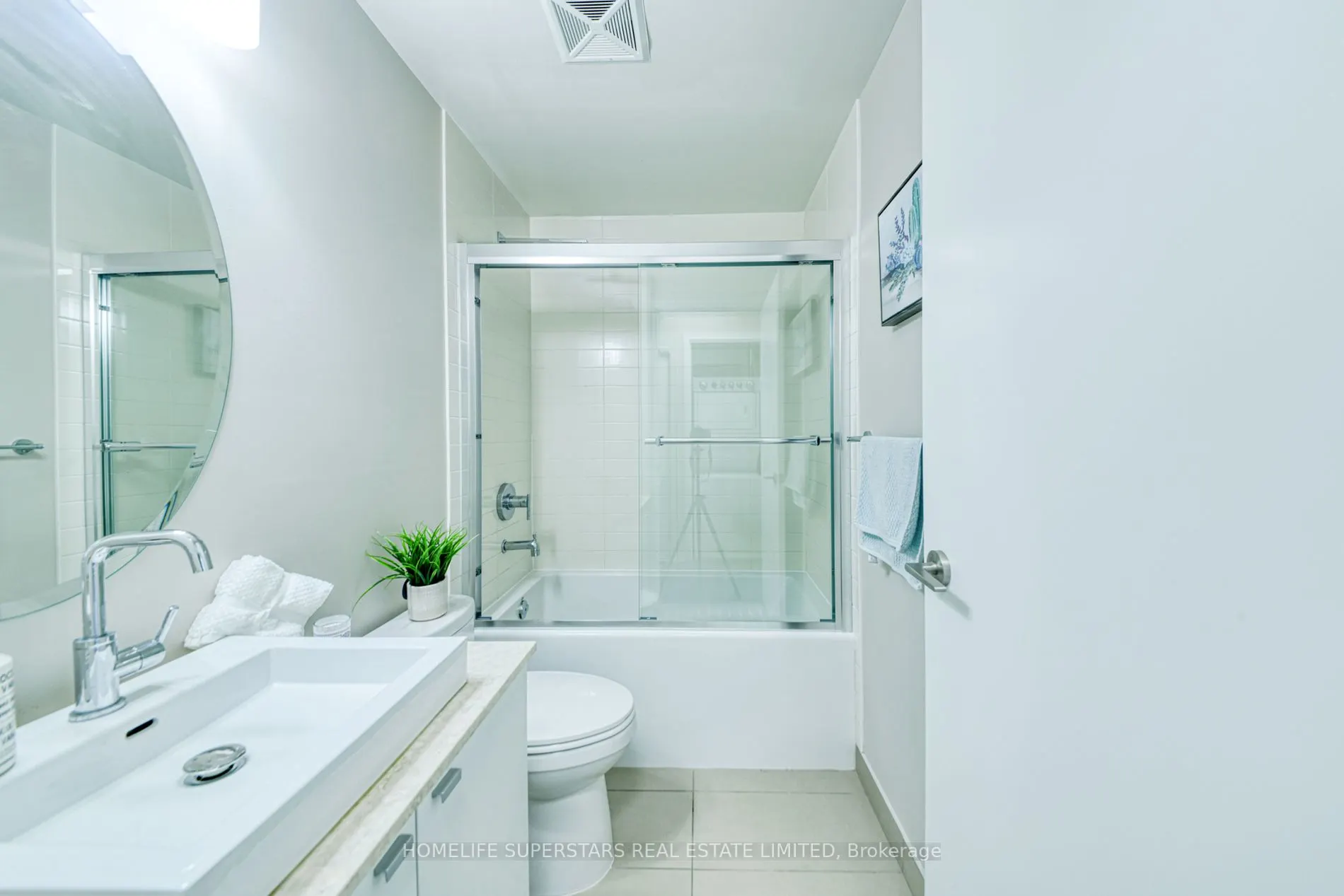 105 The Queensway Ave, #3112