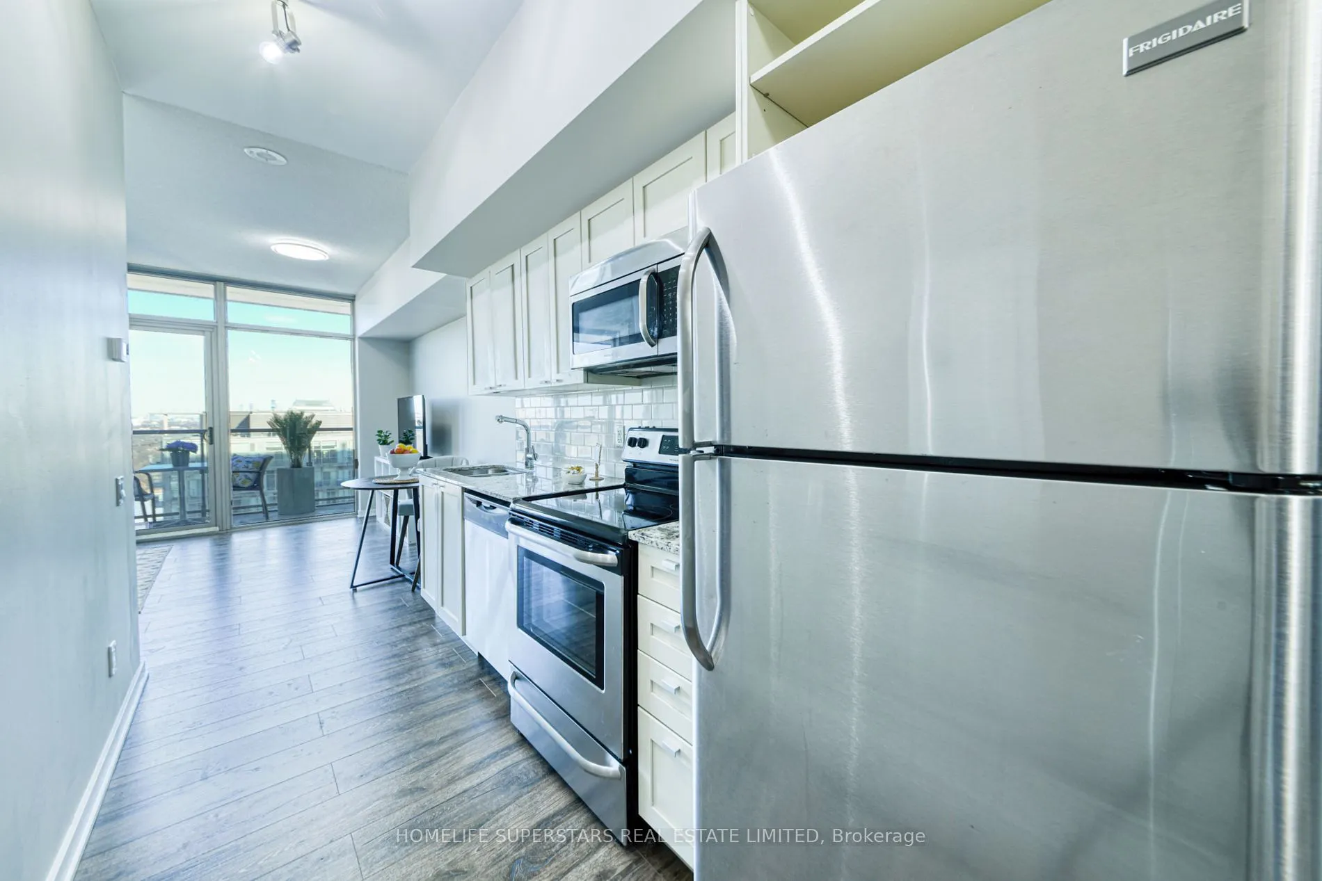 105 The Queensway Ave, #3112