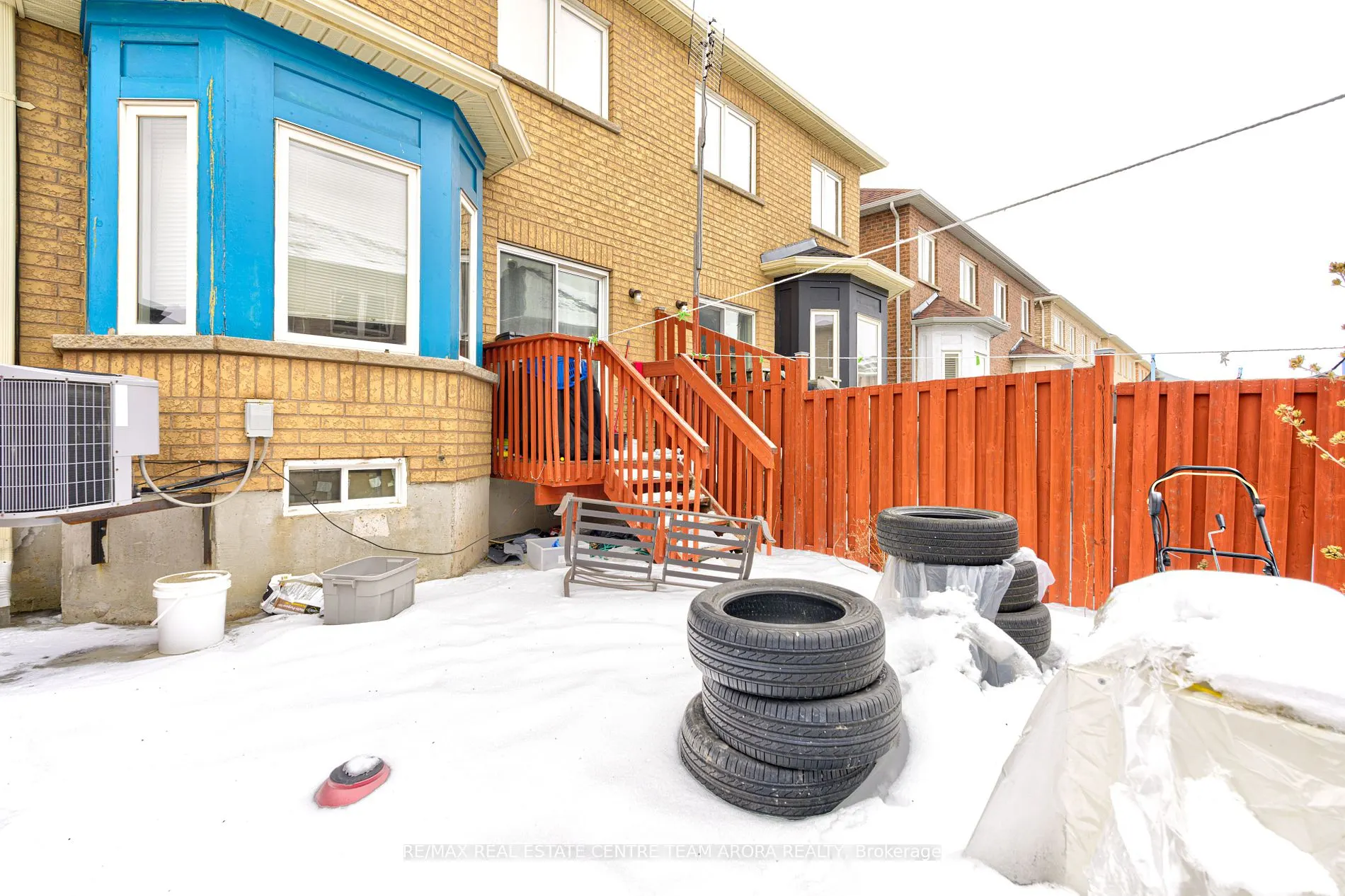 102 Kilrea Way