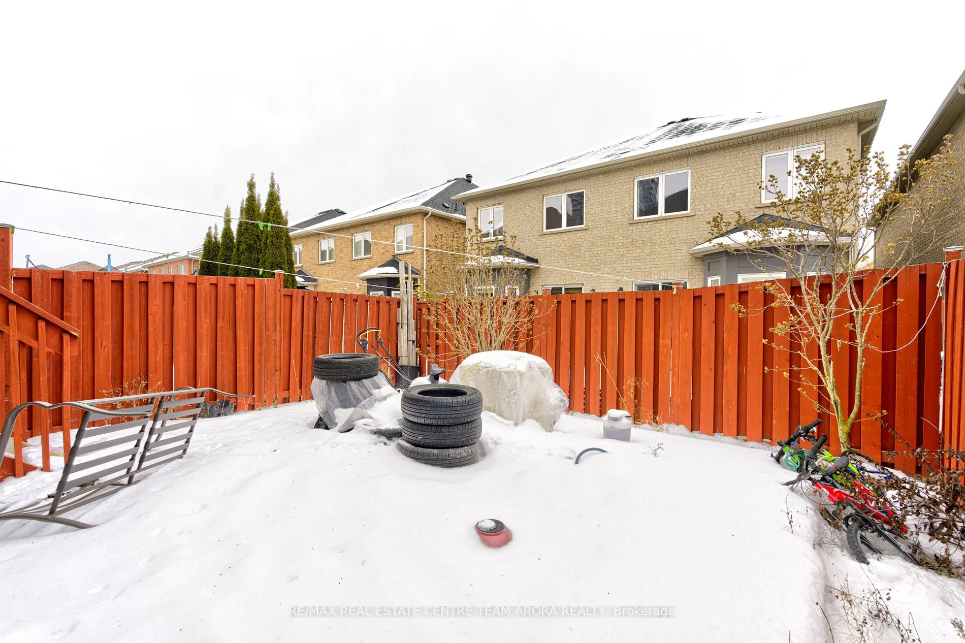102 Kilrea Way